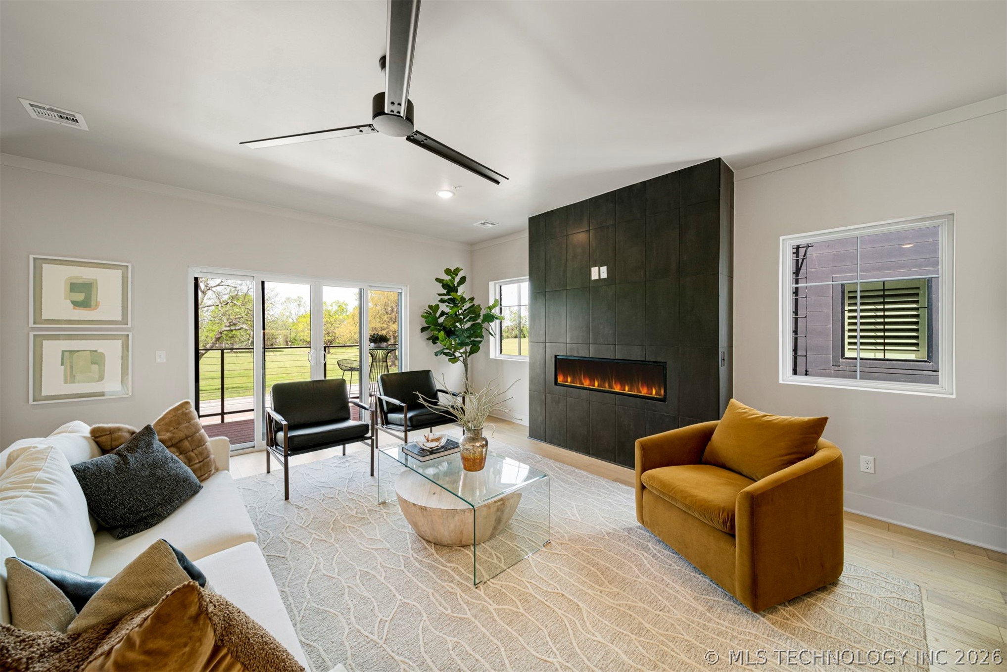 3777 S Riverside Drive 3777 Property Photo 15
