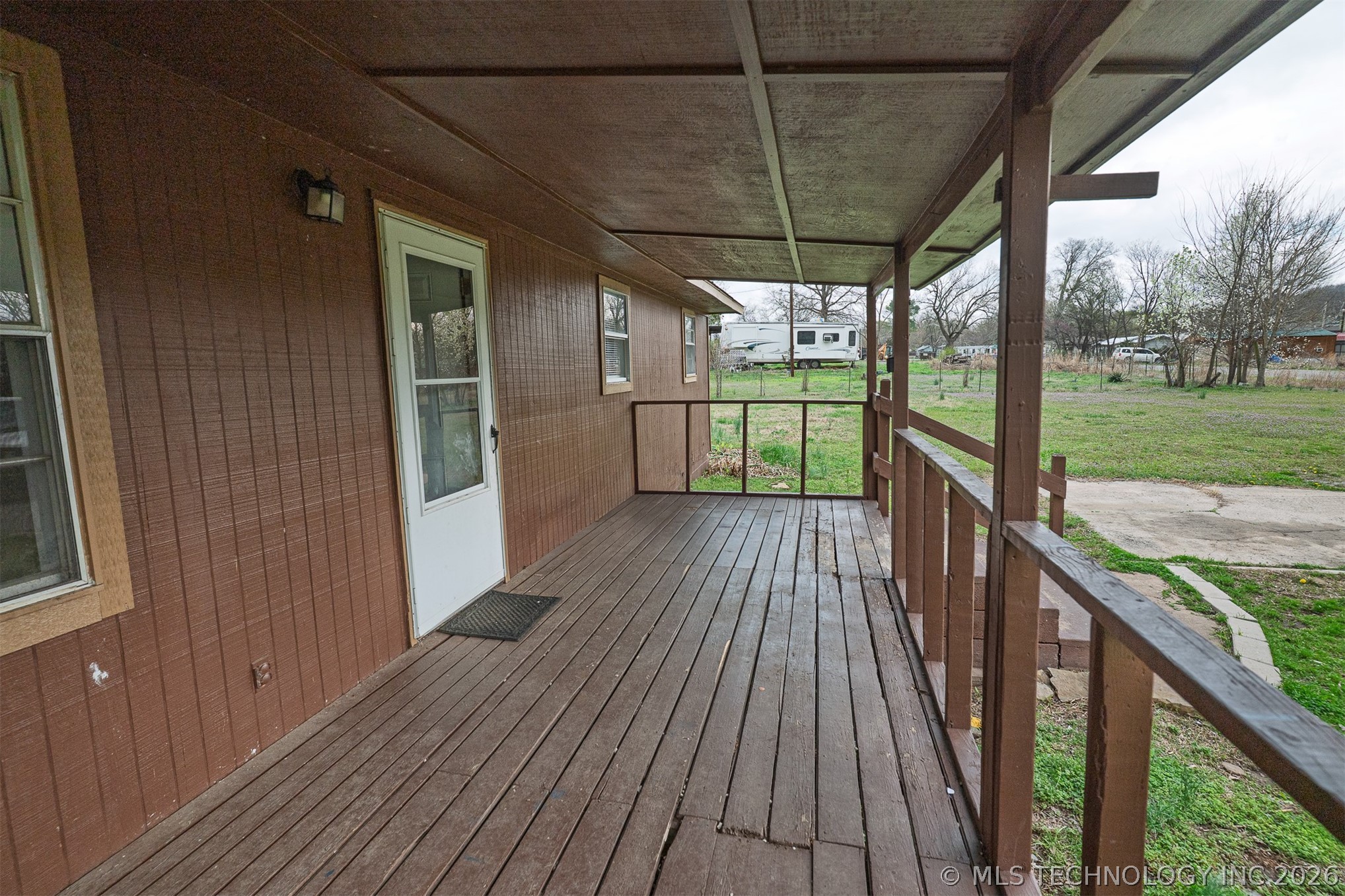 511 E 6th Street Property Photo 3