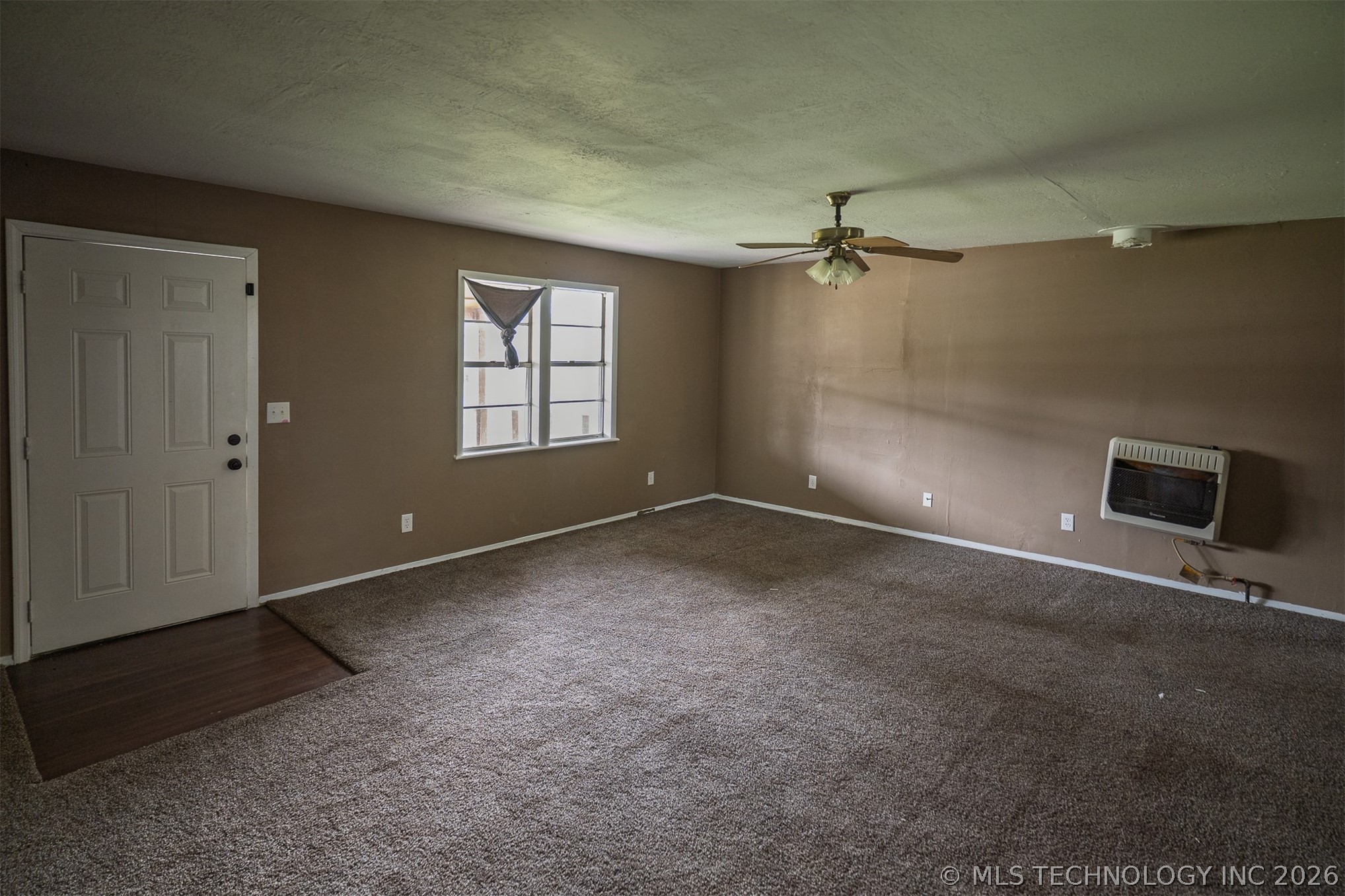 511 E 6th Street Property Photo 13