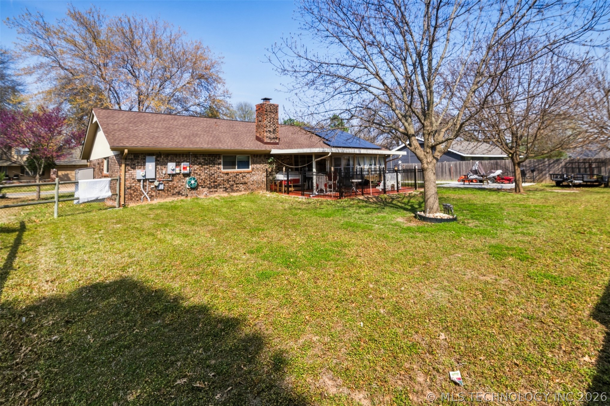 543 Meadowood Drive Property Photo 40