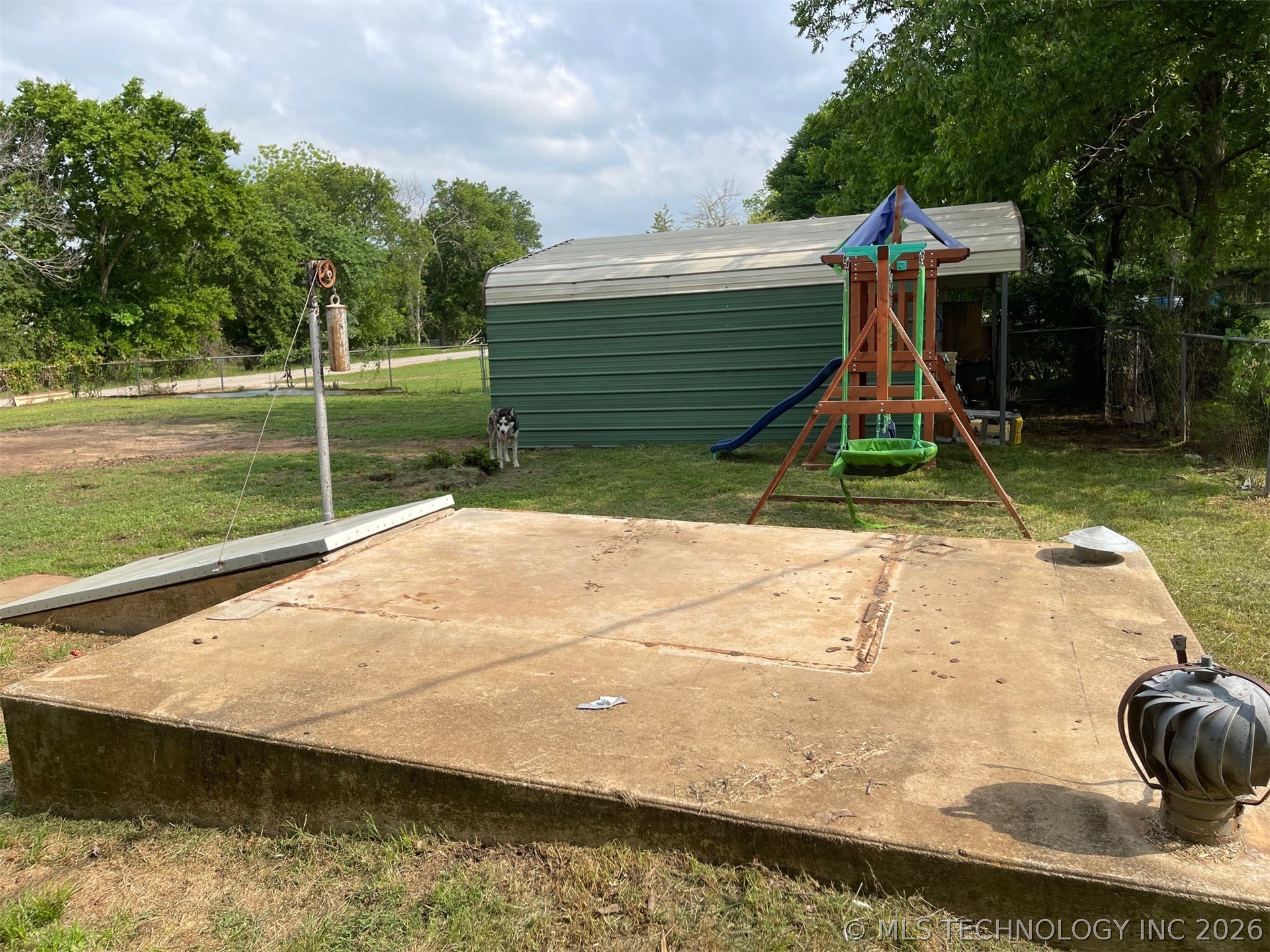 721 E Wynnewood Property Photo 18
