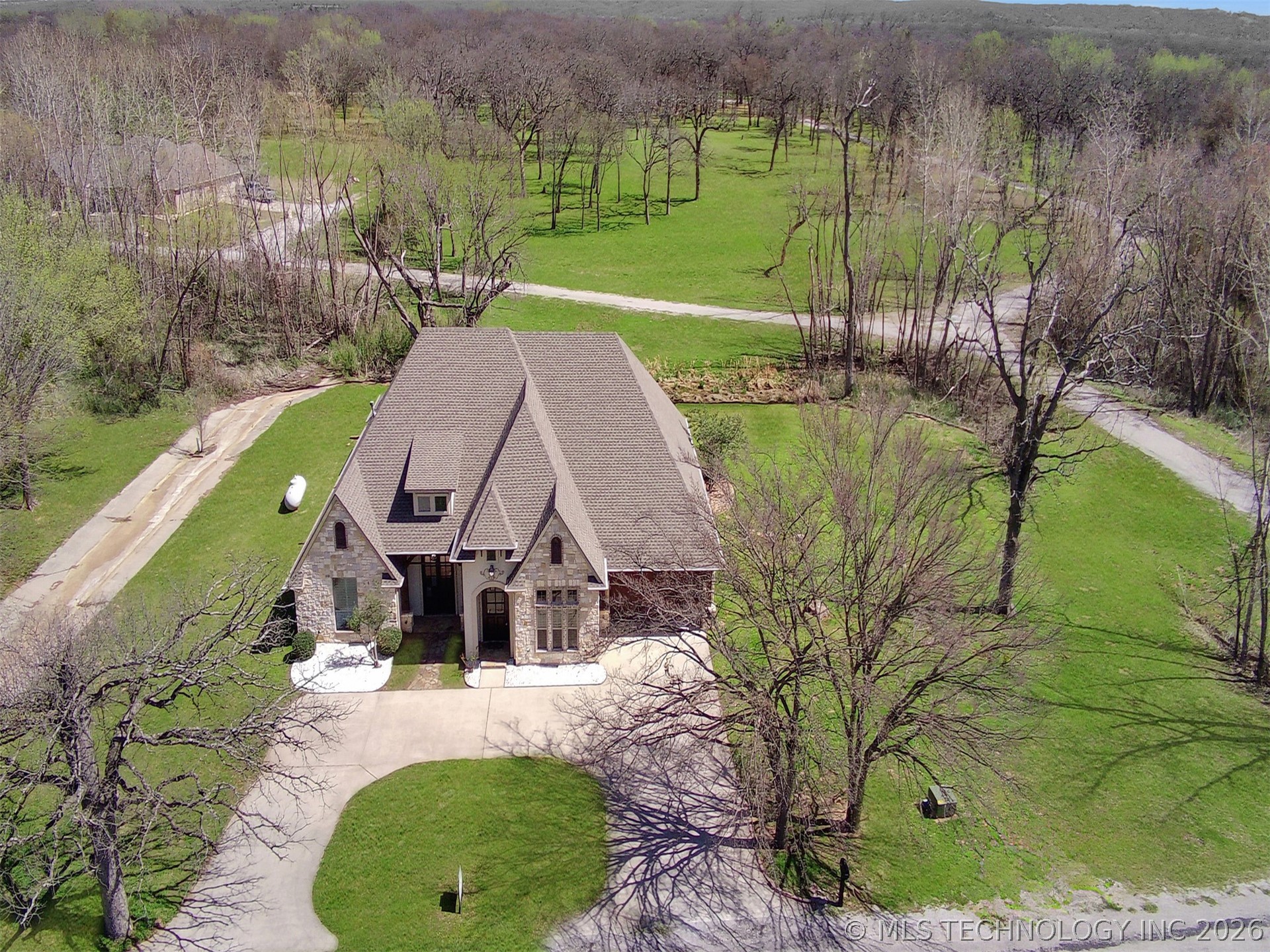 22533 Front Nine Property Photo 38