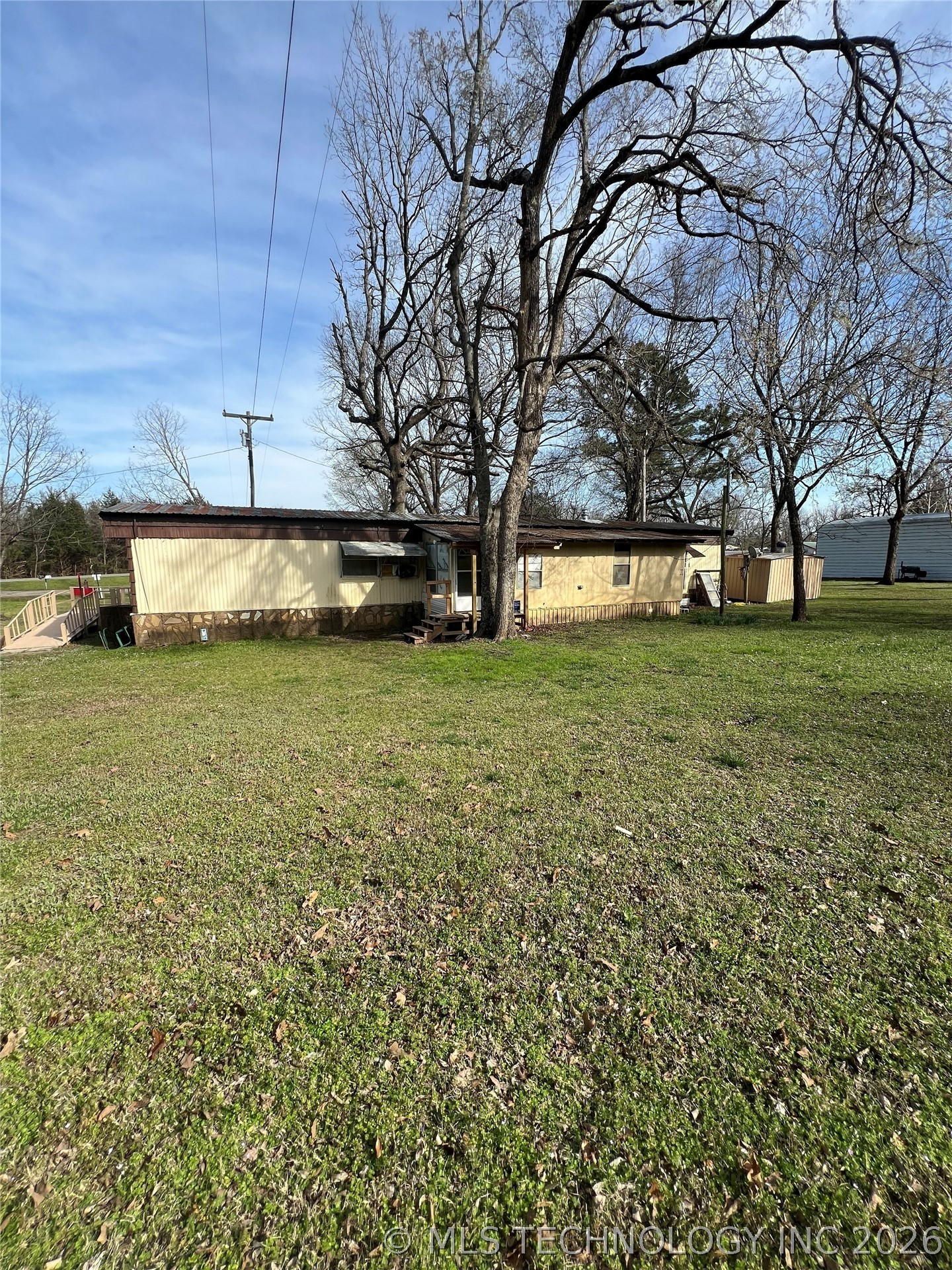 107 S Bk 1401 Street Property Photo 3