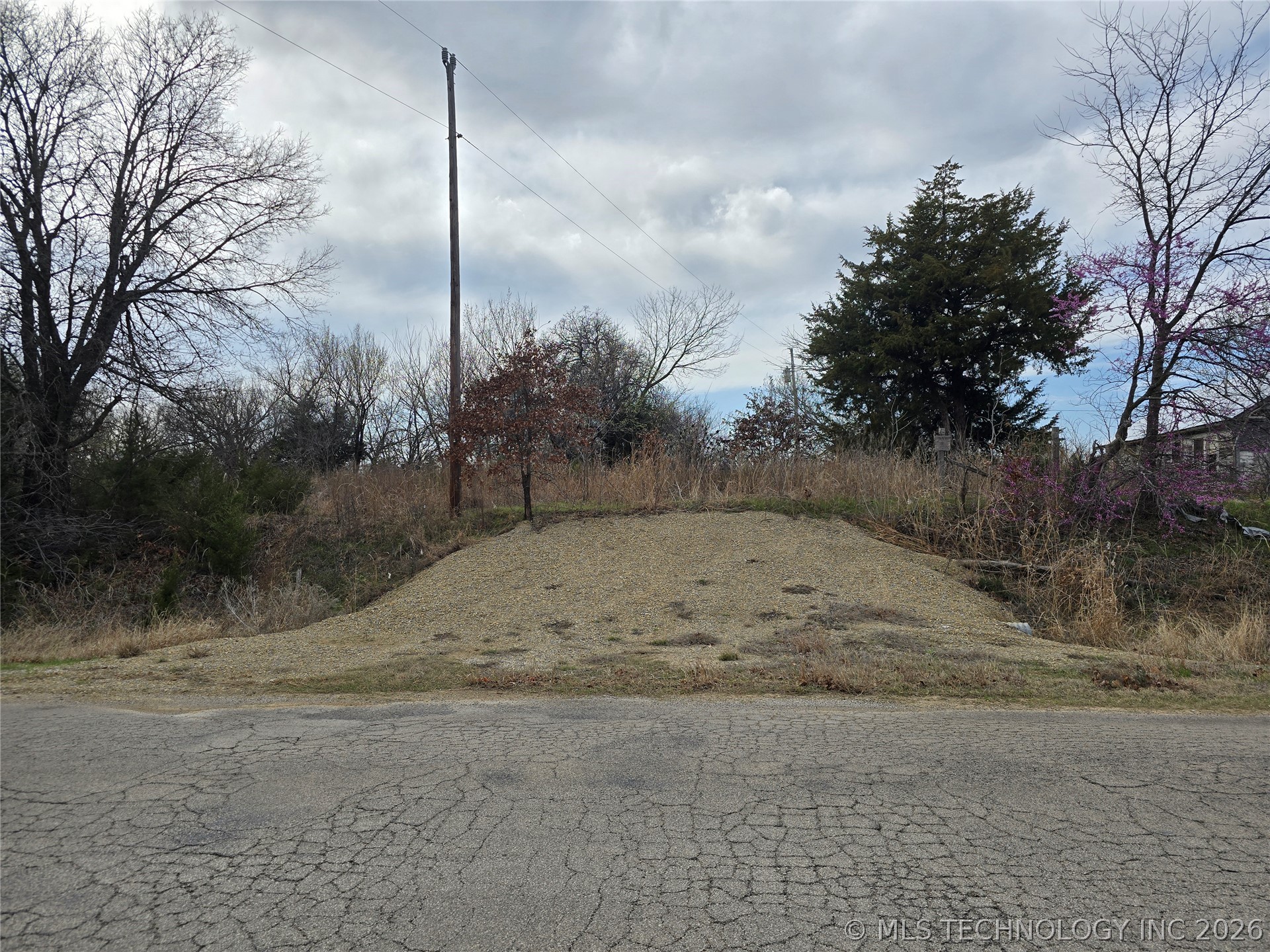 2865 4th Road Property Photo 1