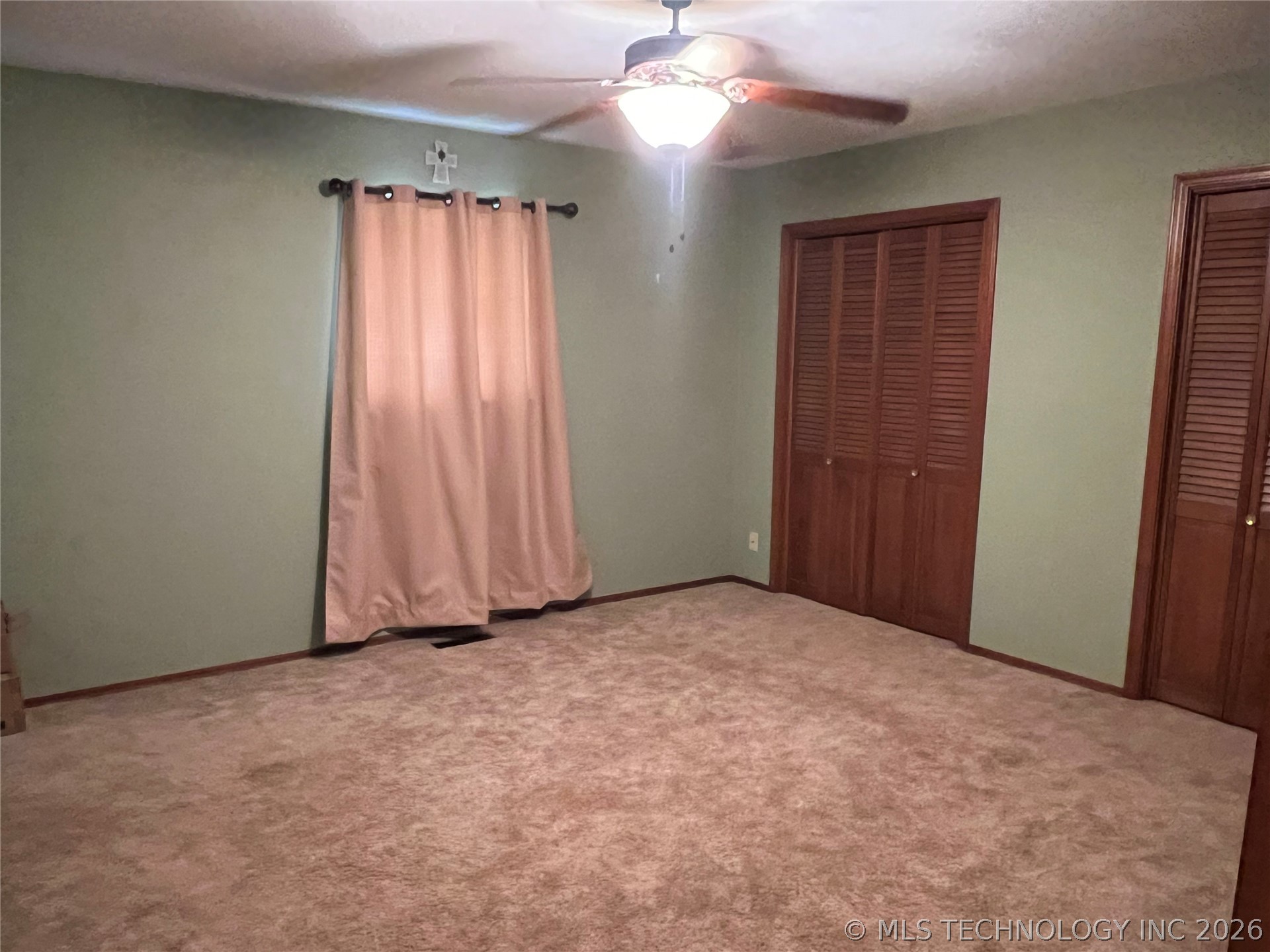 2711 Kingston Street N Property Photo 16