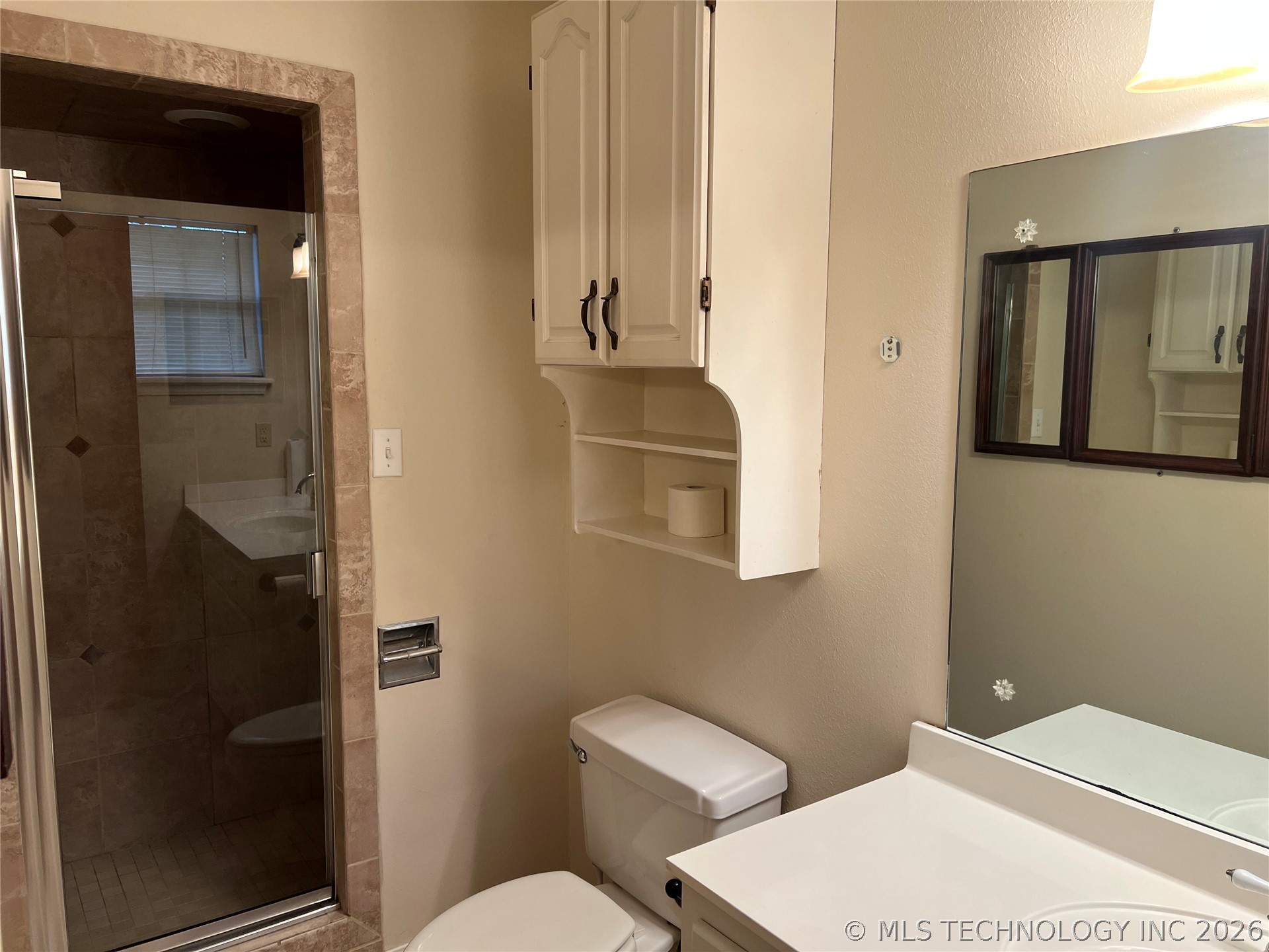 2711 Kingston Street N Property Photo 18