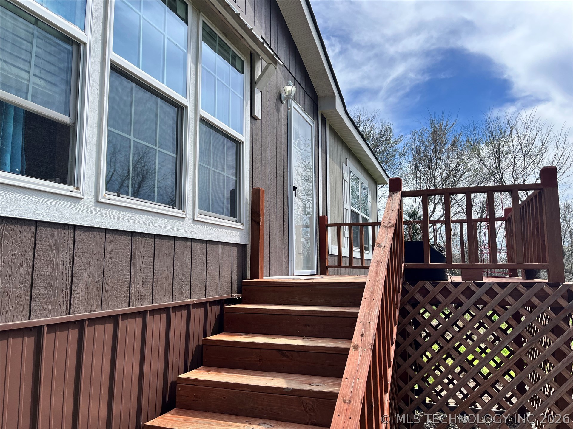 30292 S Highway 2 C Property Photo 2