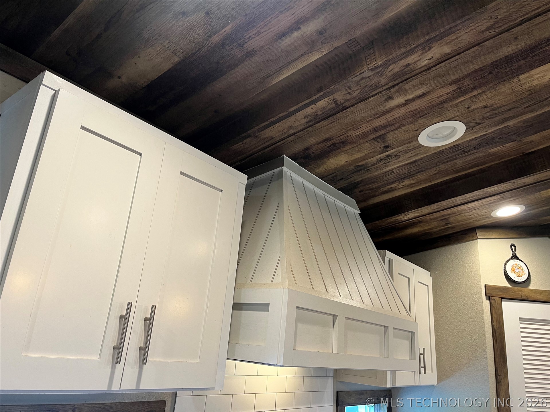 30292 S Highway 2 C Property Photo 12