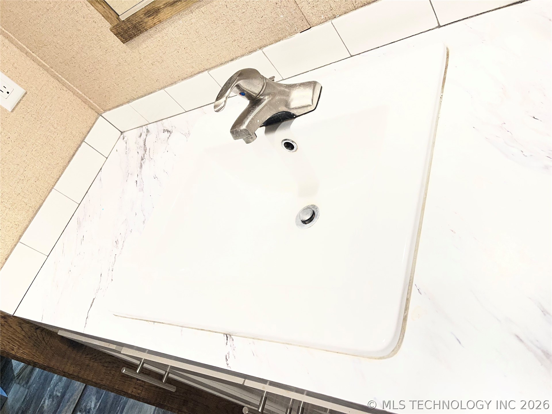 30292 S Highway 2 C Property Photo 27