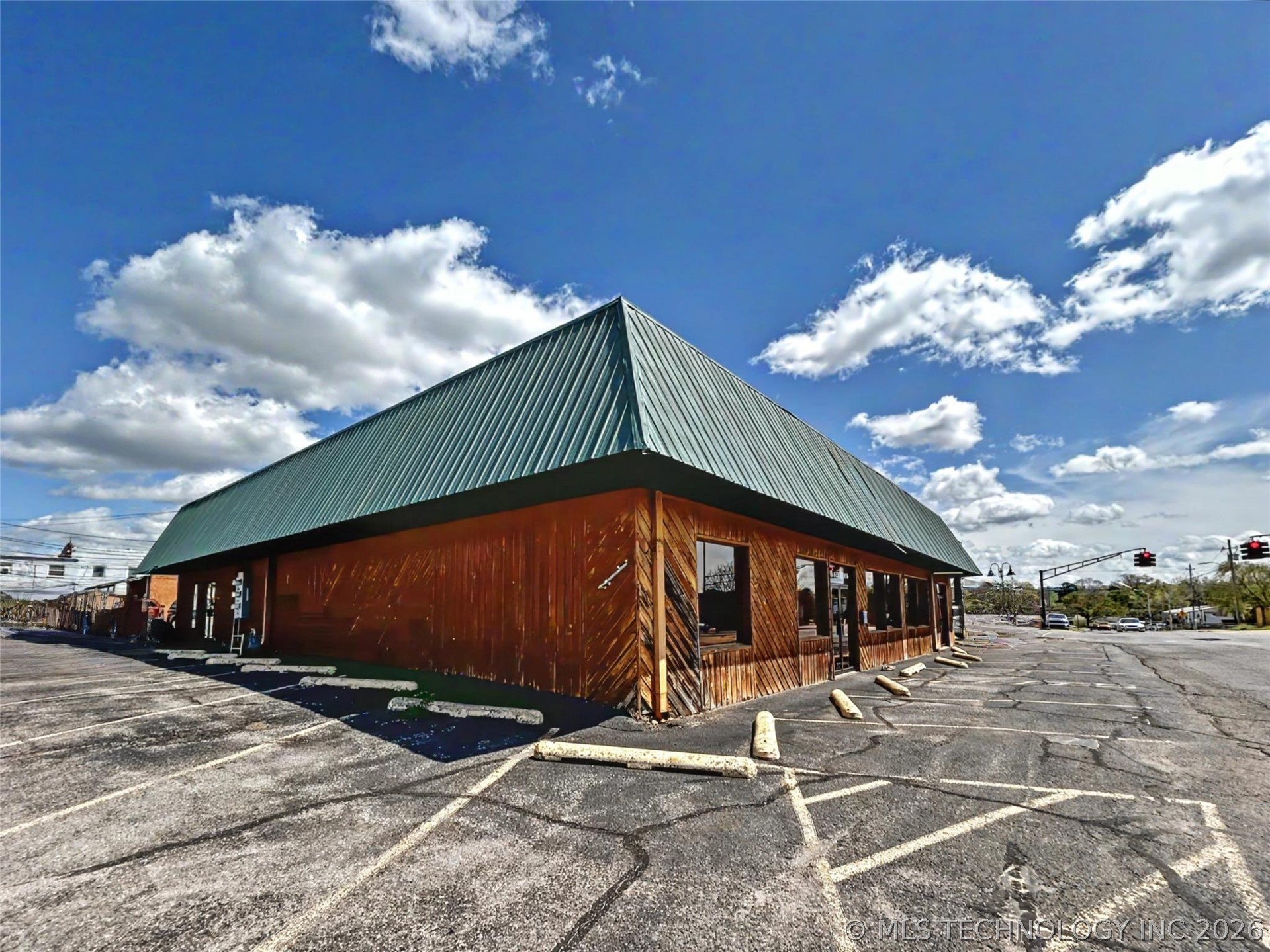 110 W Choctaw Street Property Photo 4
