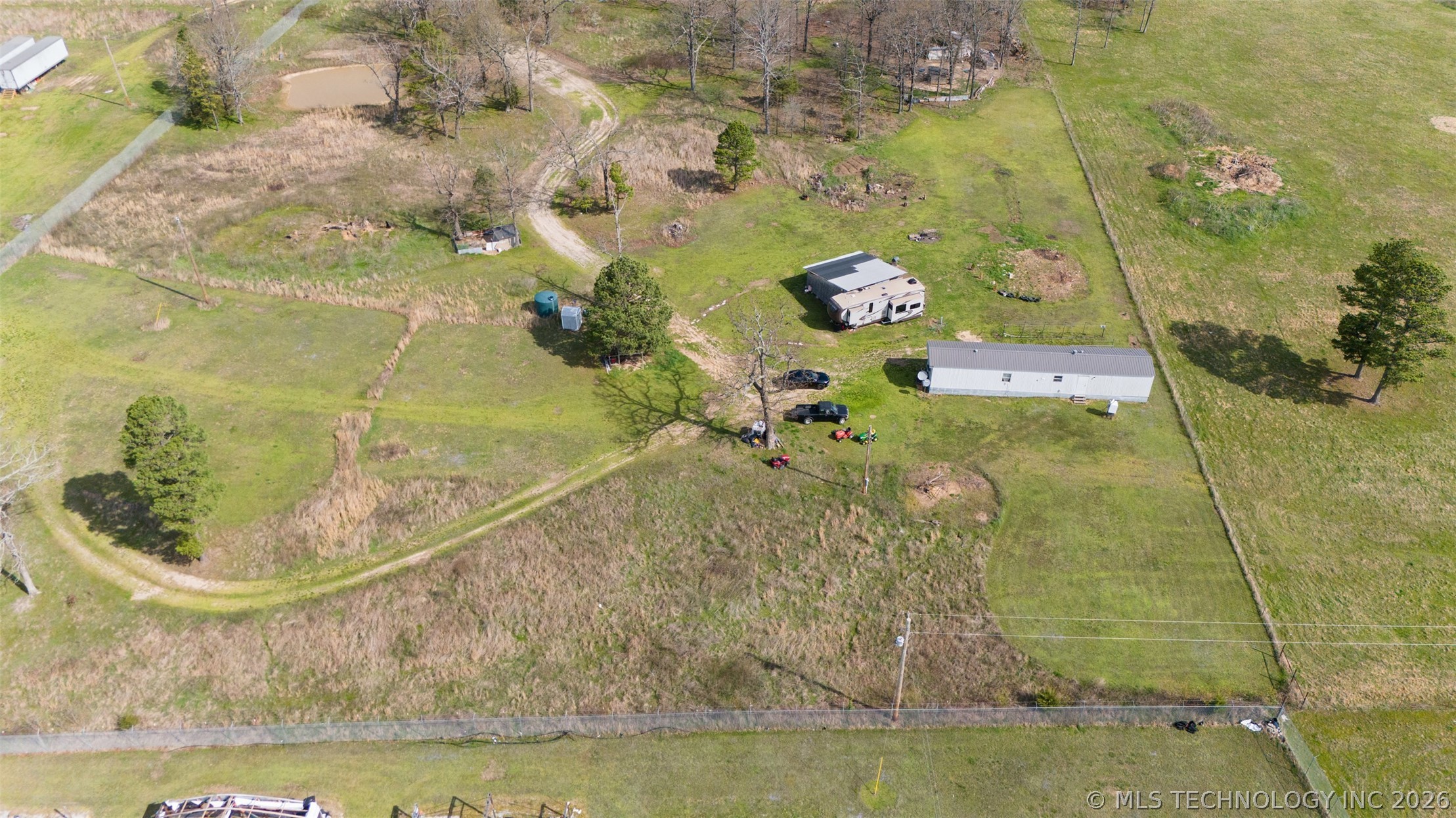 50863 State Highway 59 Property Photo 12