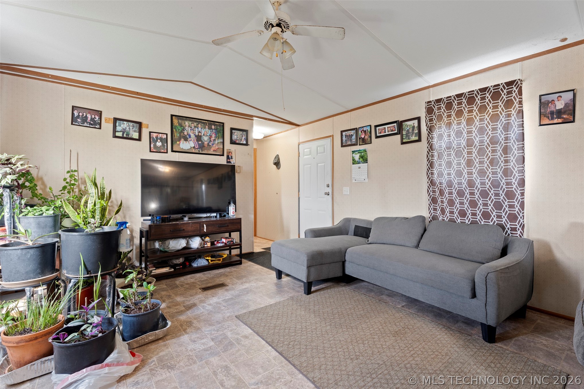 50863 State Highway 59 Property Photo 14