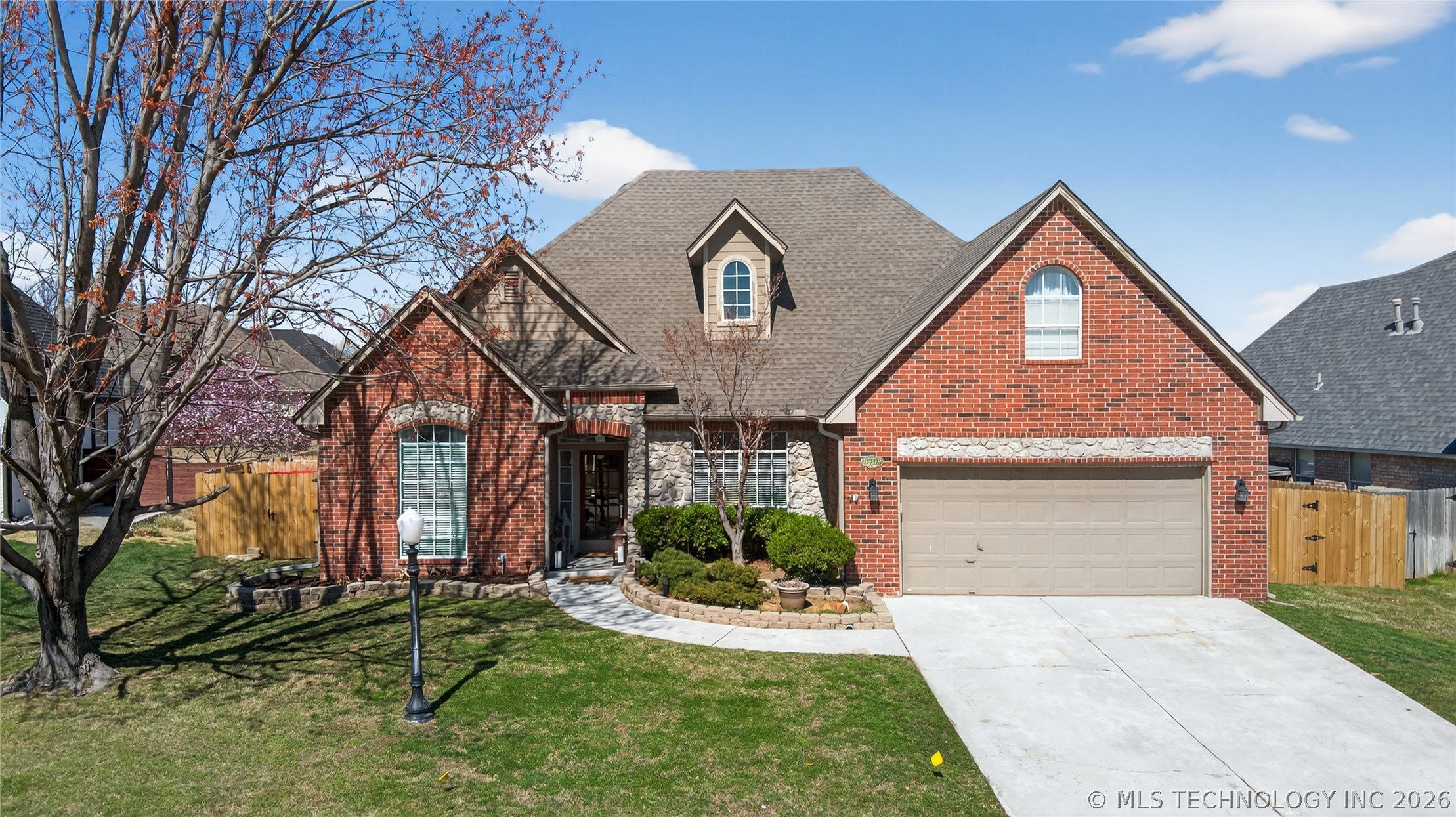 10203 E 93rd Street North N