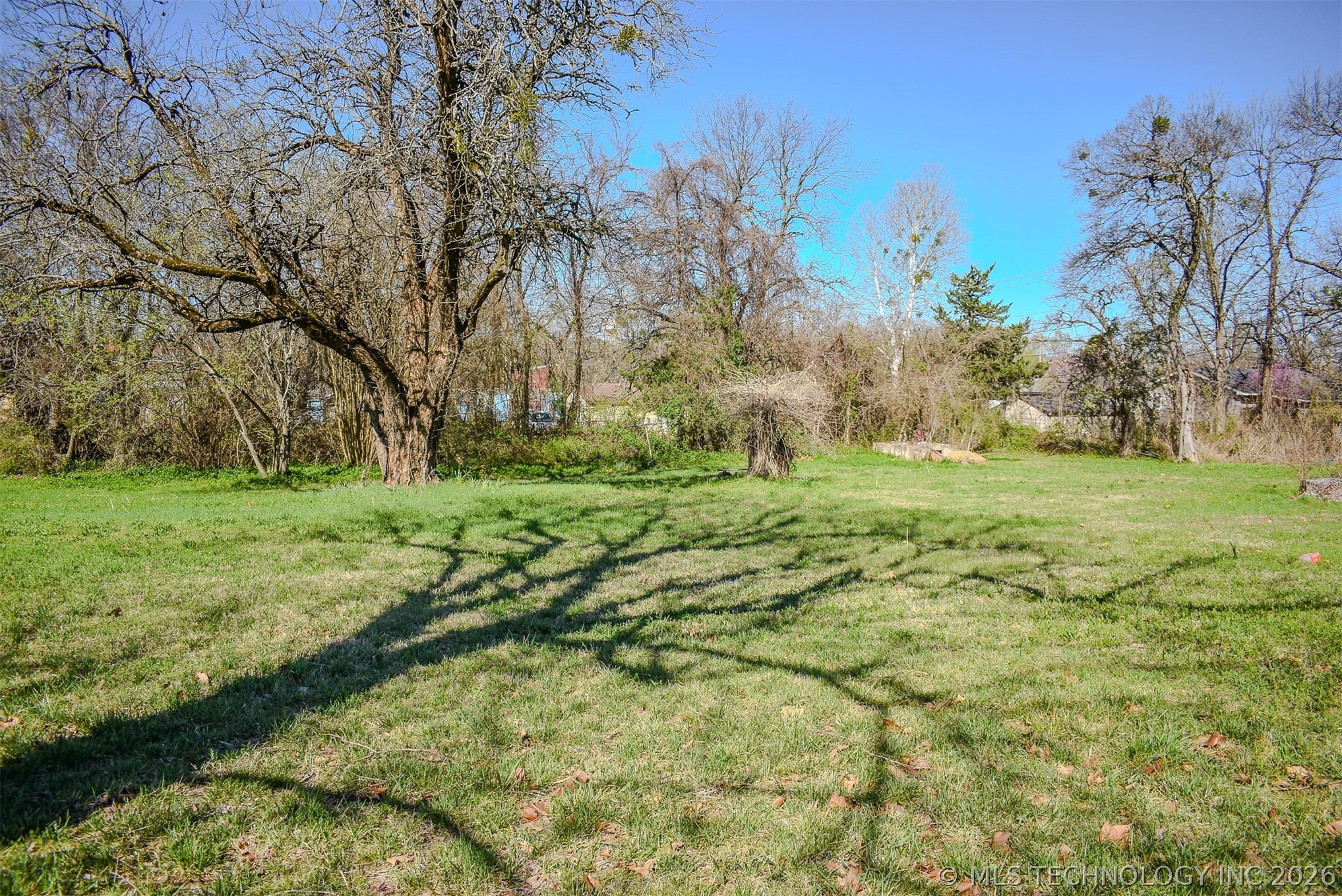 403 N Broadway Street Property Photo 5
