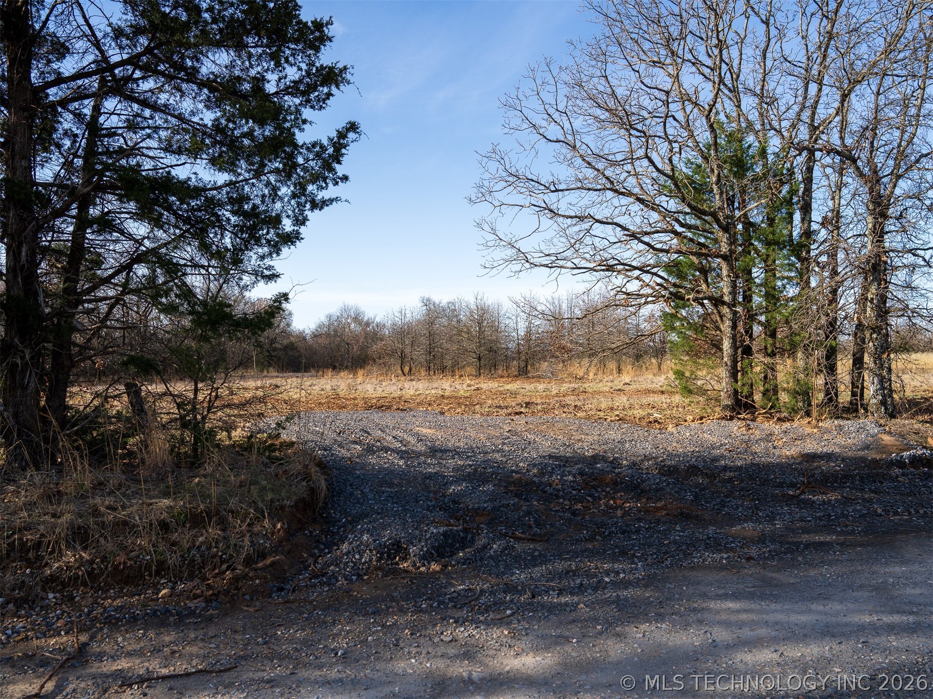 3 E 1110 Road Property Photo 16