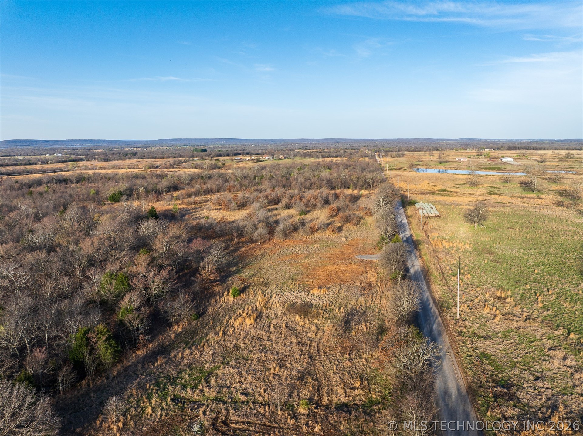3 E 1110 Road Property Photo 33