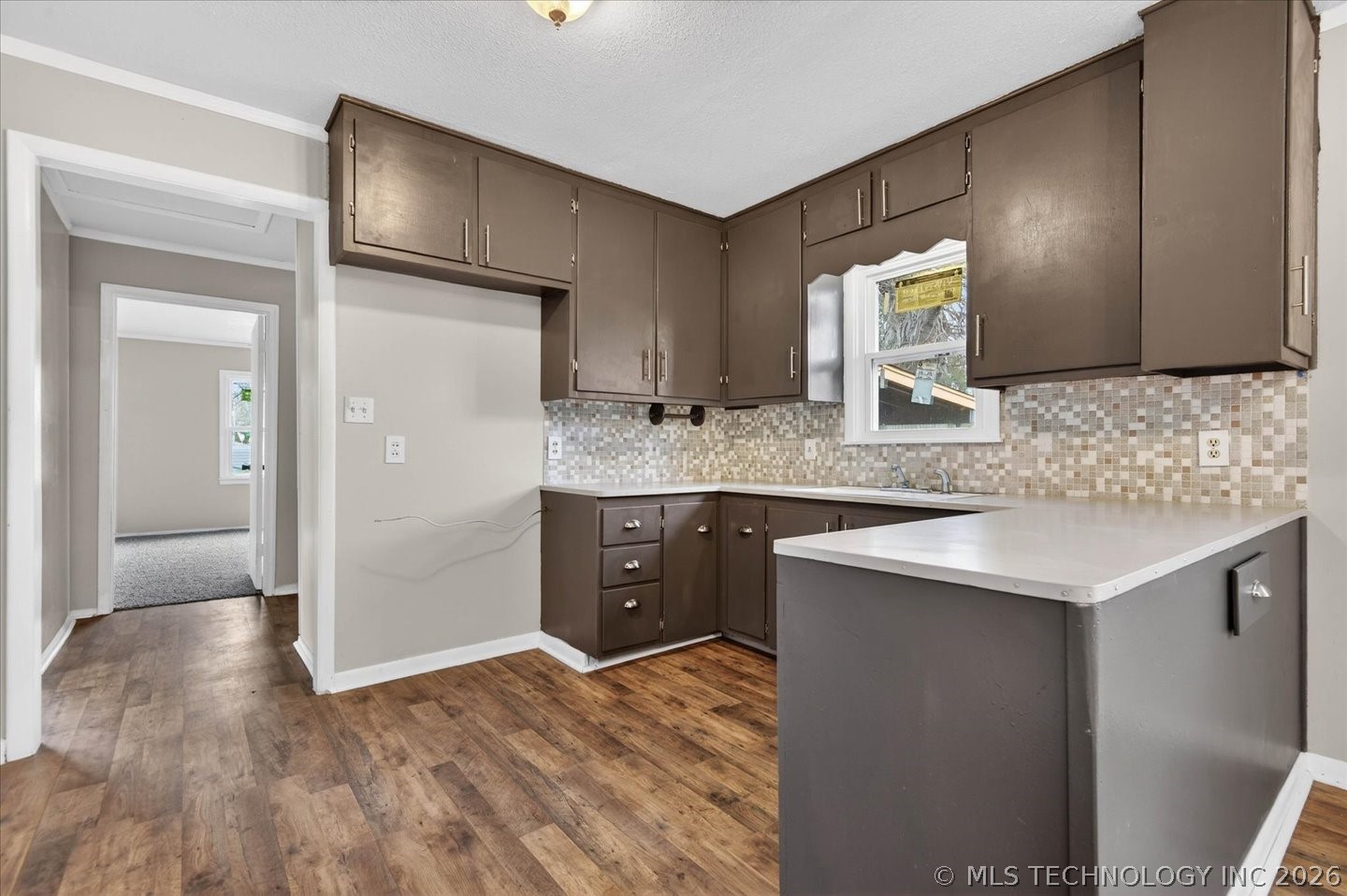 507 W Russell Avenue Property Photo 10