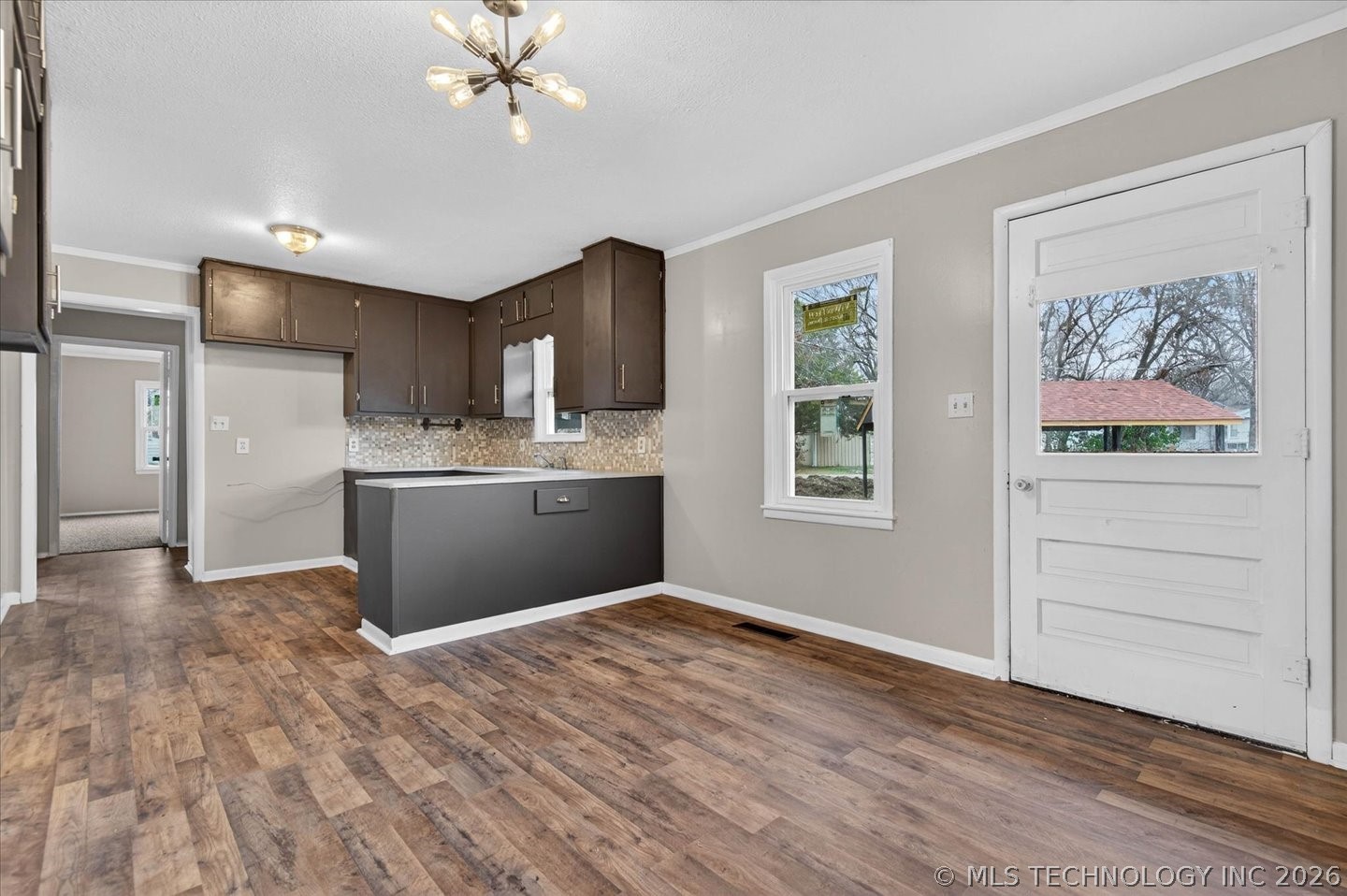 507 W Russell Avenue Property Photo 13