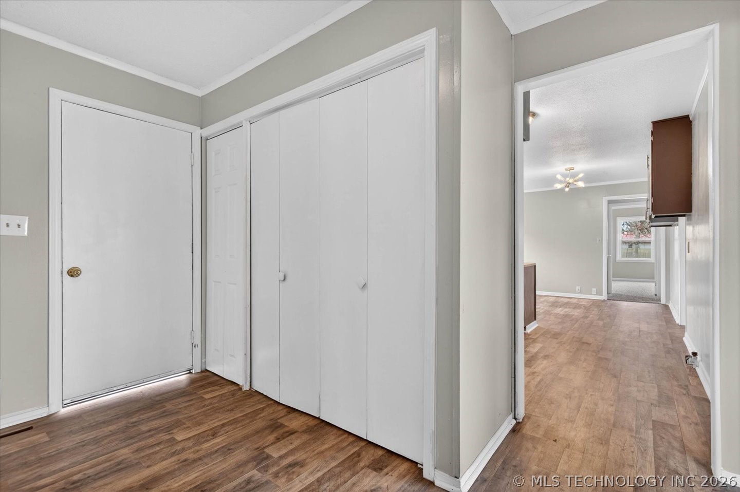 507 W Russell Avenue Property Photo 21