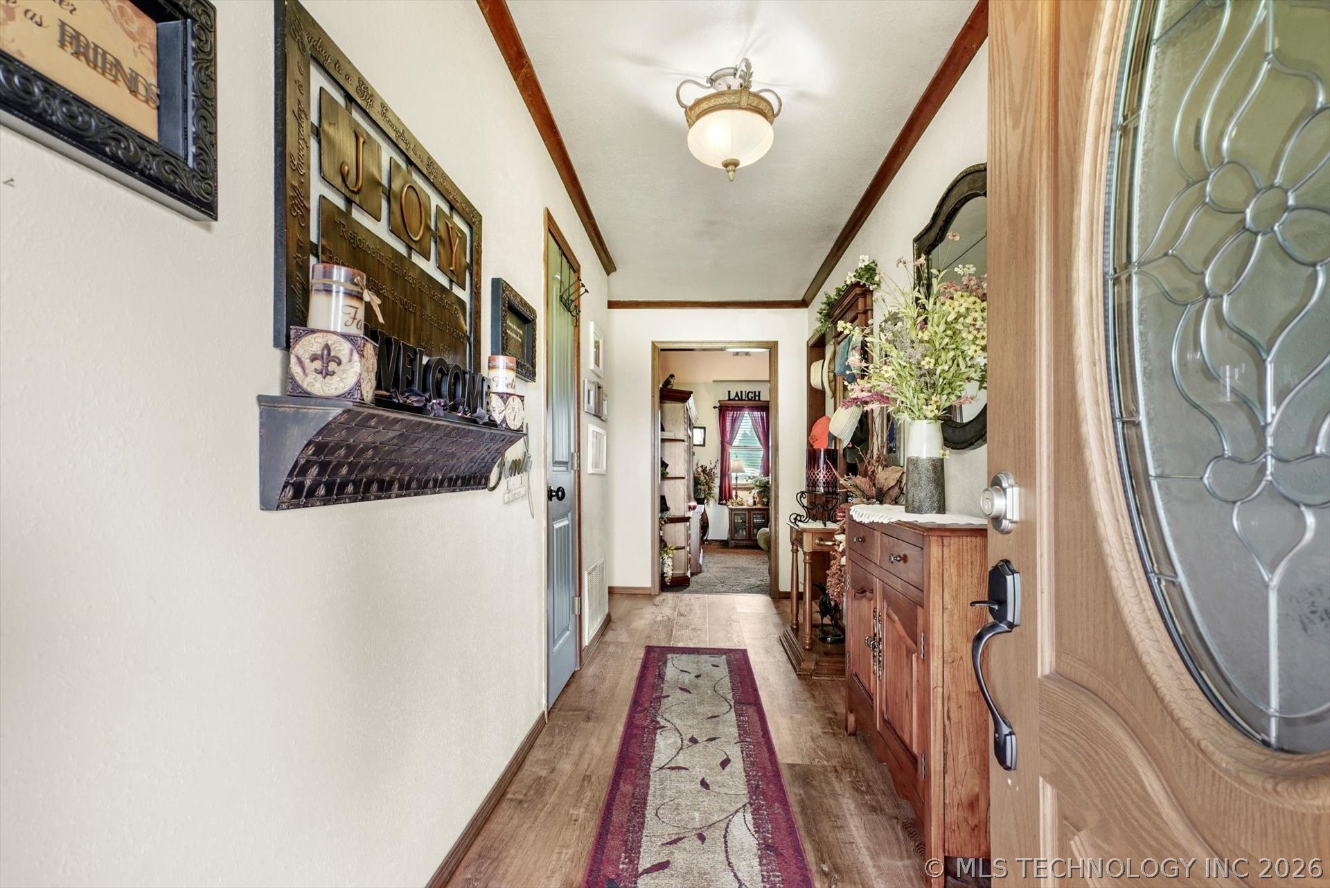 4152 W Oak Street Property Photo 5