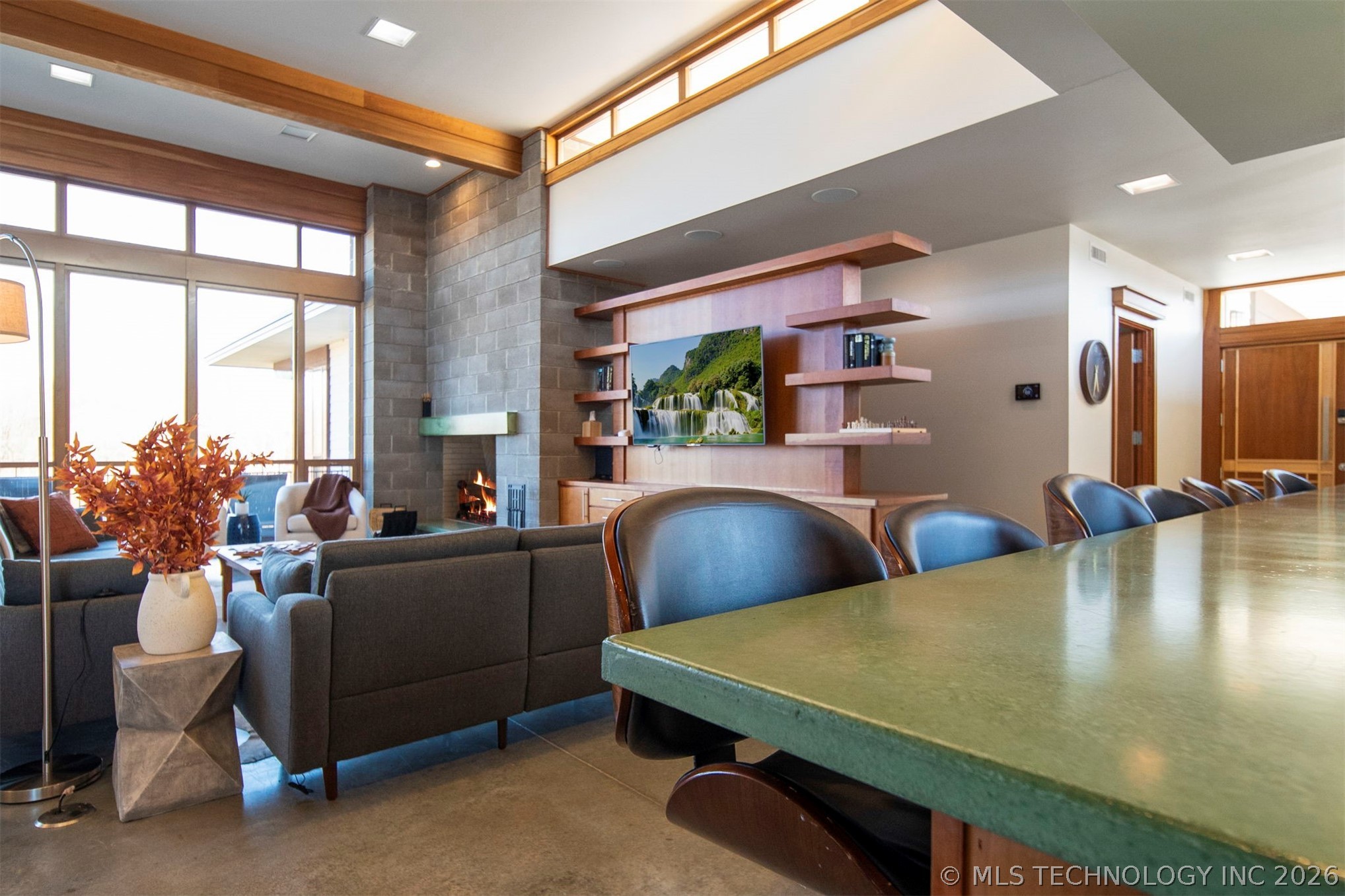 27400 S 614 Road Property Photo 15