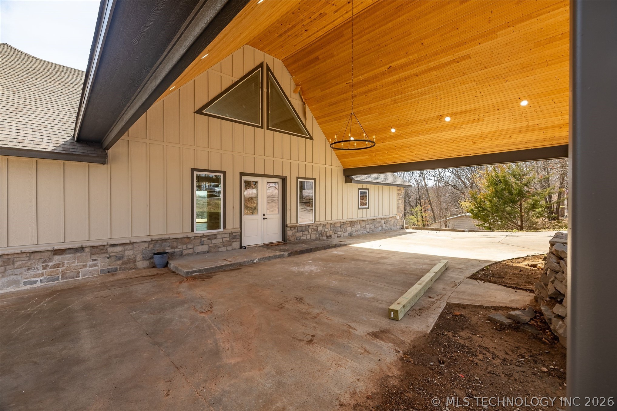 145 Private Road 66 Property Photo 15