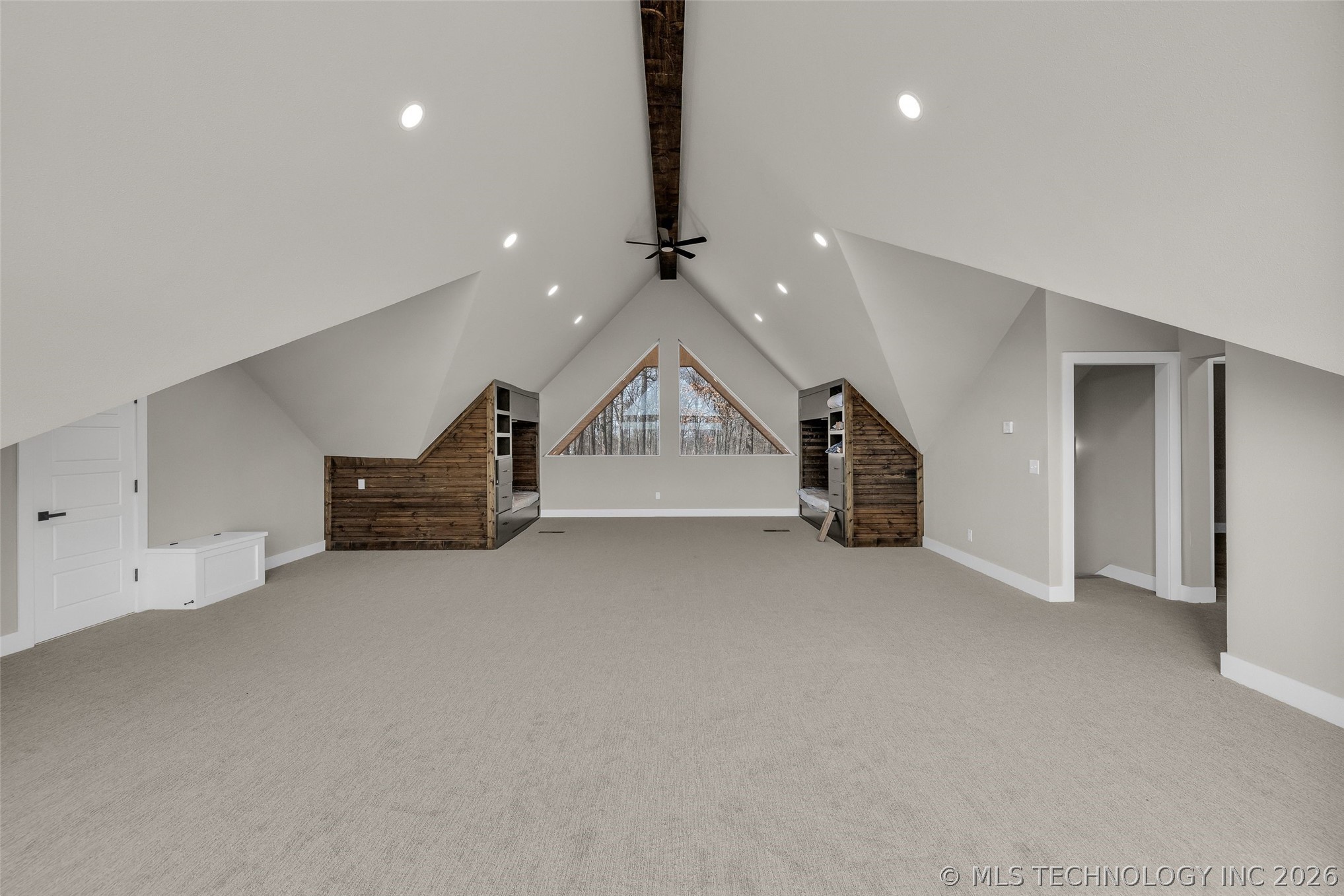 145 Private Road 66 Property Photo 55