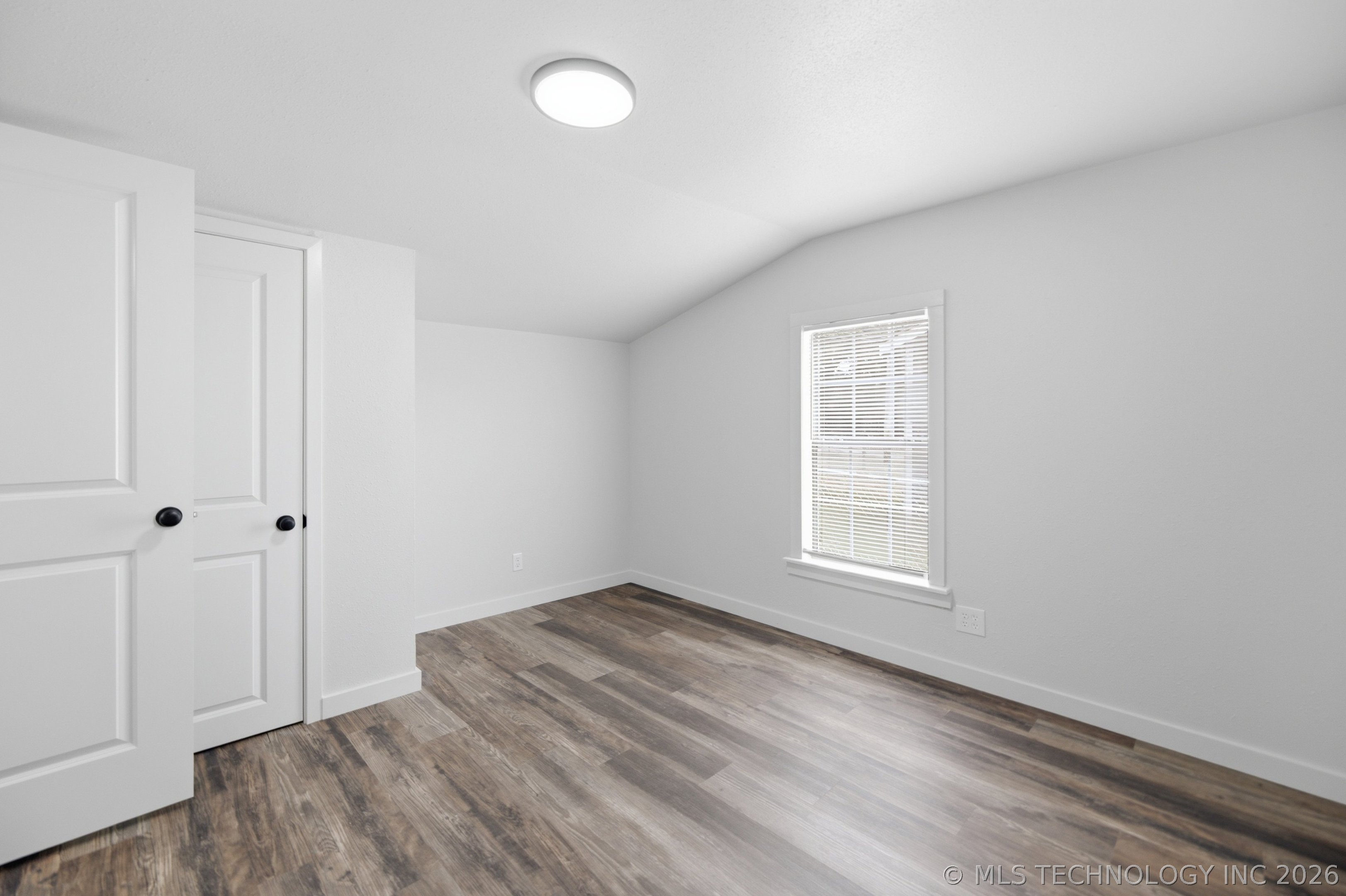 308 First Street Property Photo 12