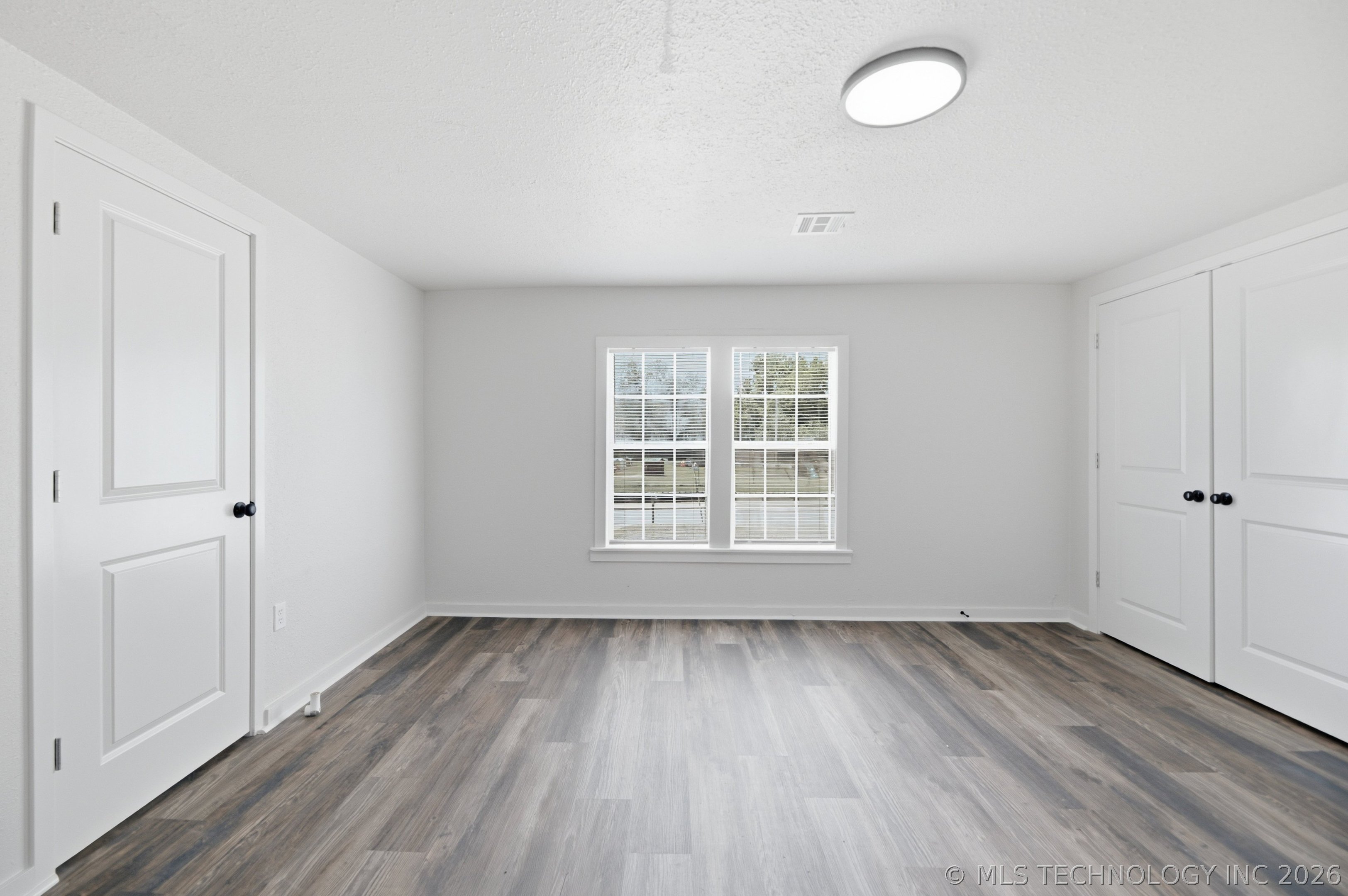 308 First Street Property Photo 14