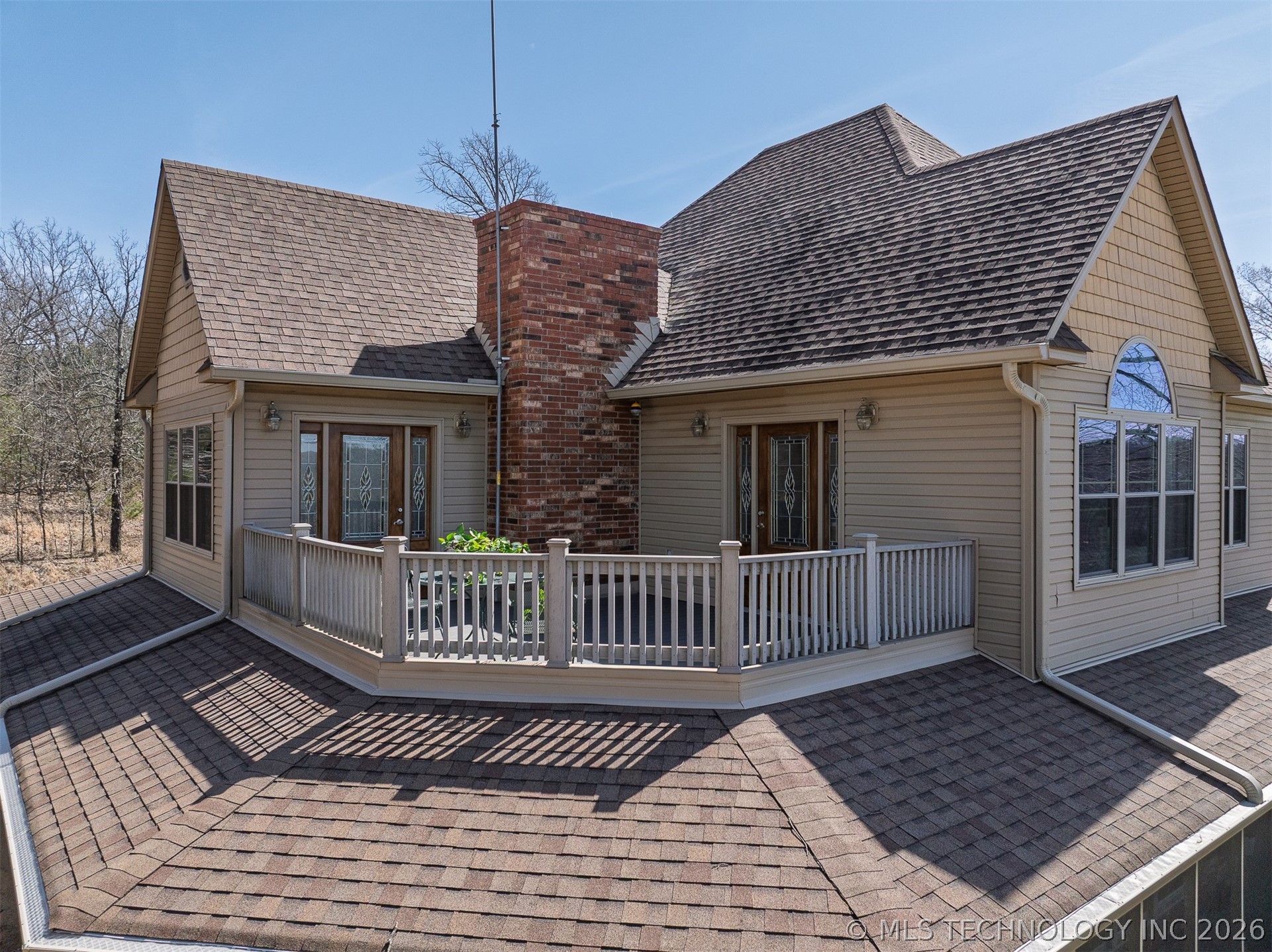 10287 N Sandridge Road Property Photo 2