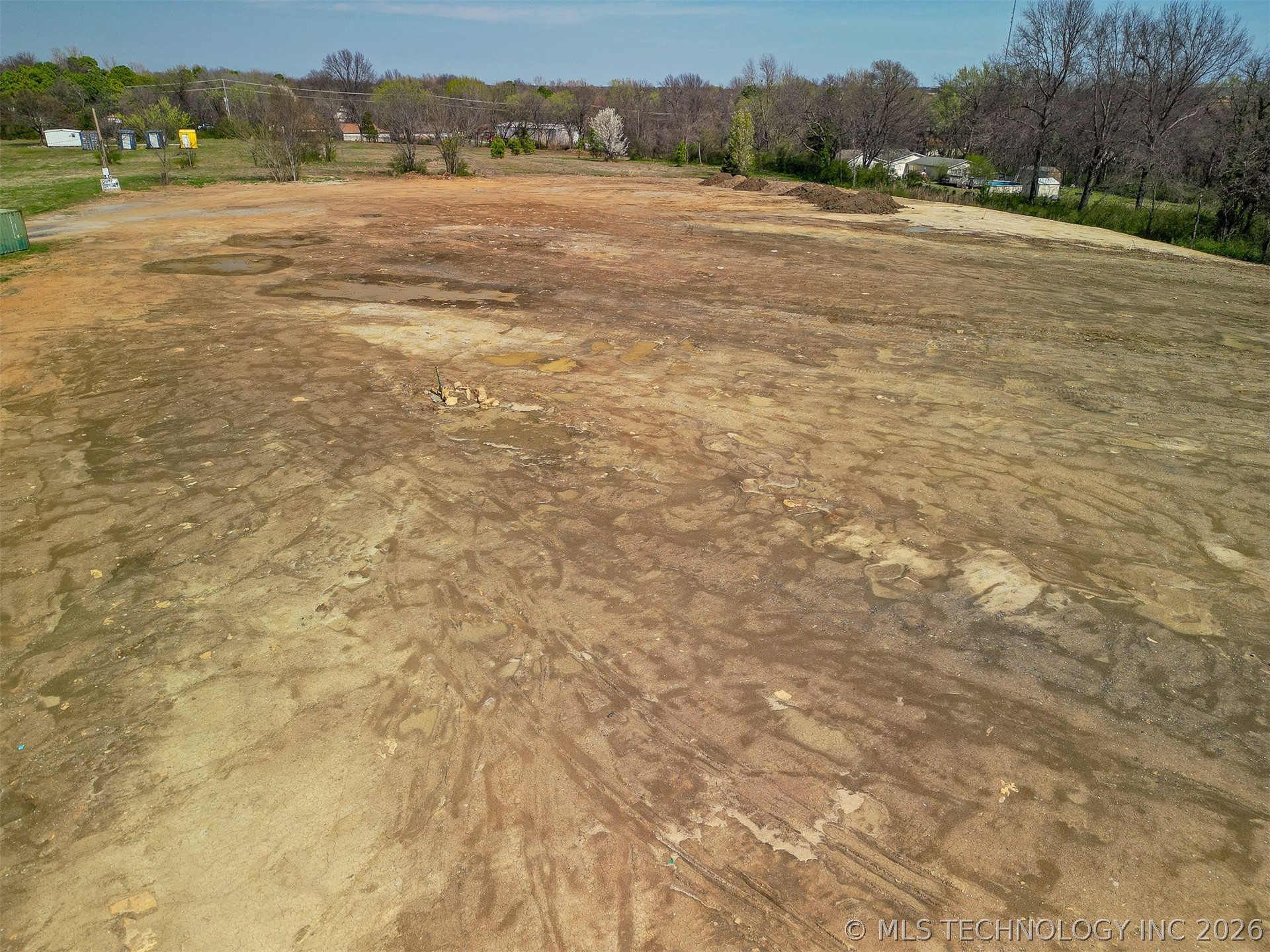 000 E Hwy 51 Property Photo 2
