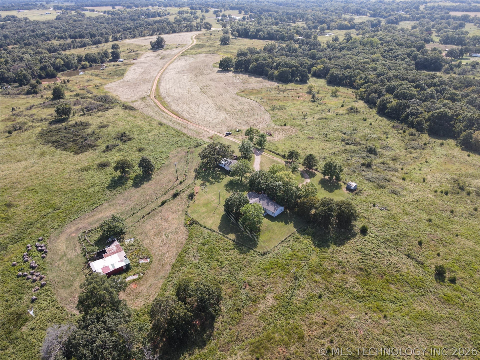 38987 Leo Road Property Photo 28