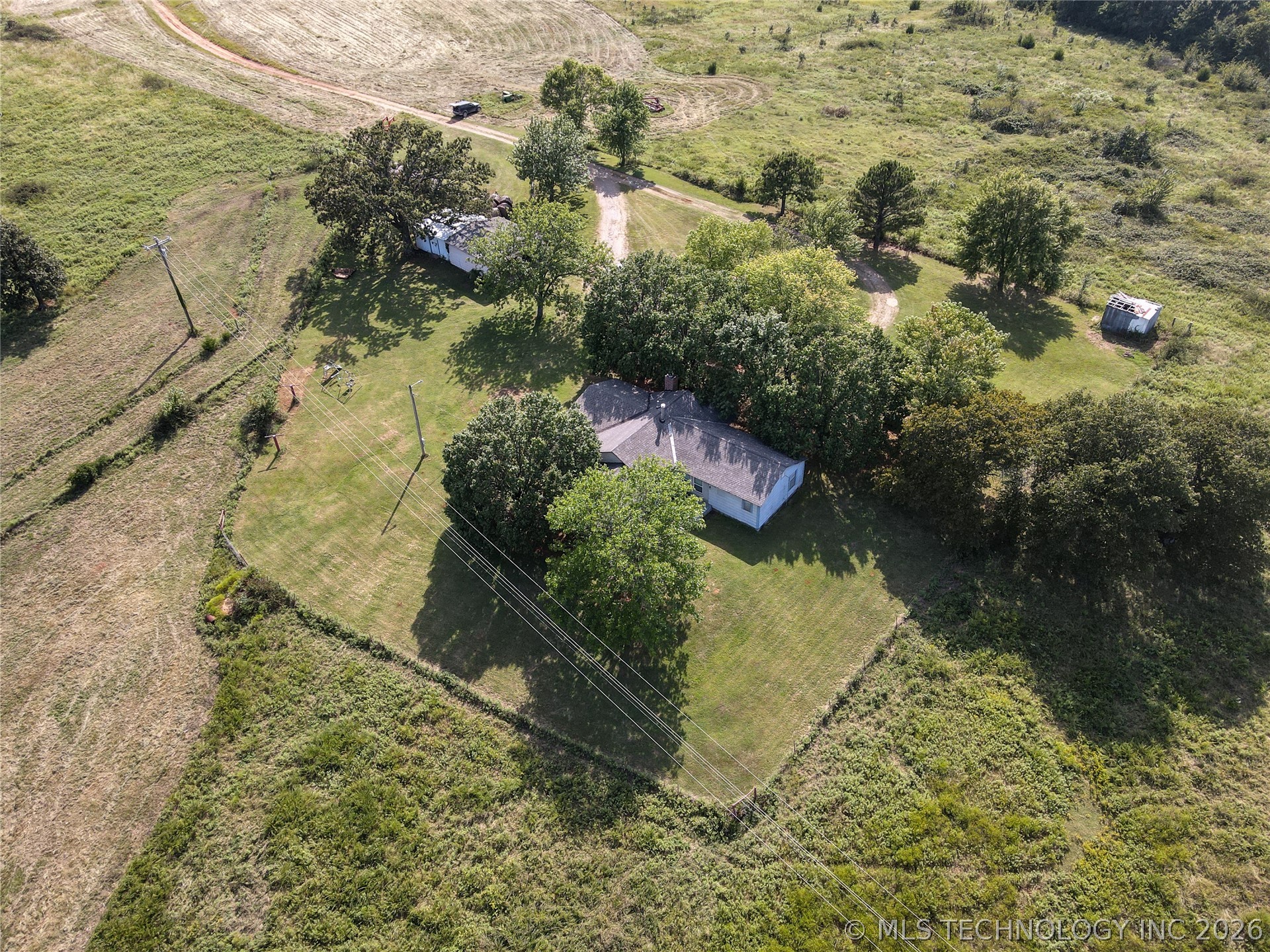 38987 Leo Road Property Photo 29