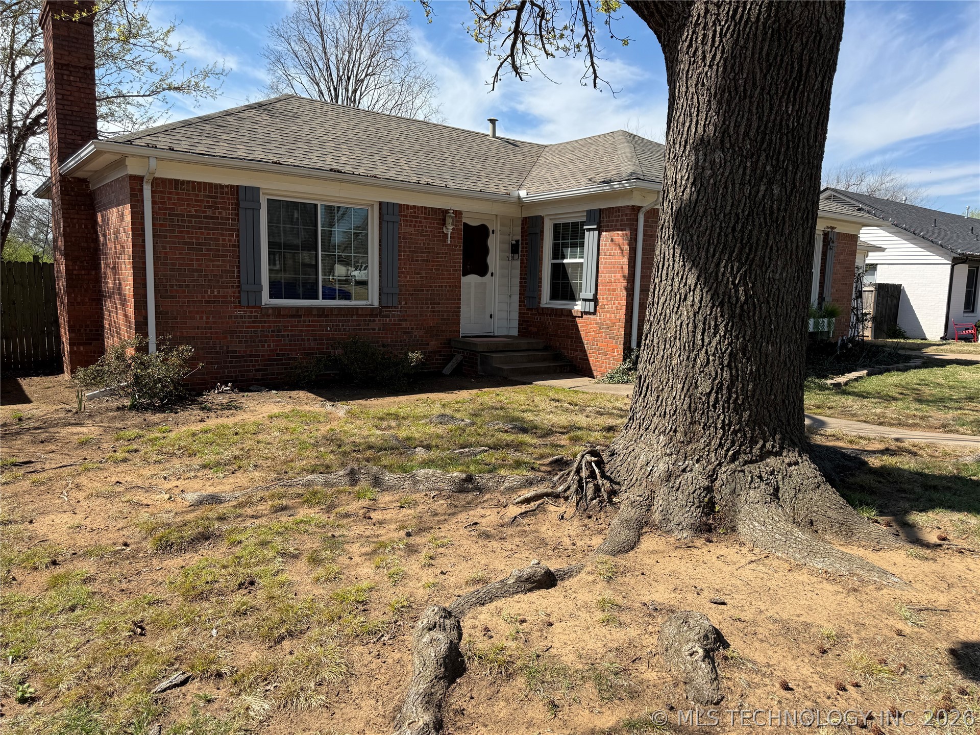2358 S Delaware Court Property Photo 24