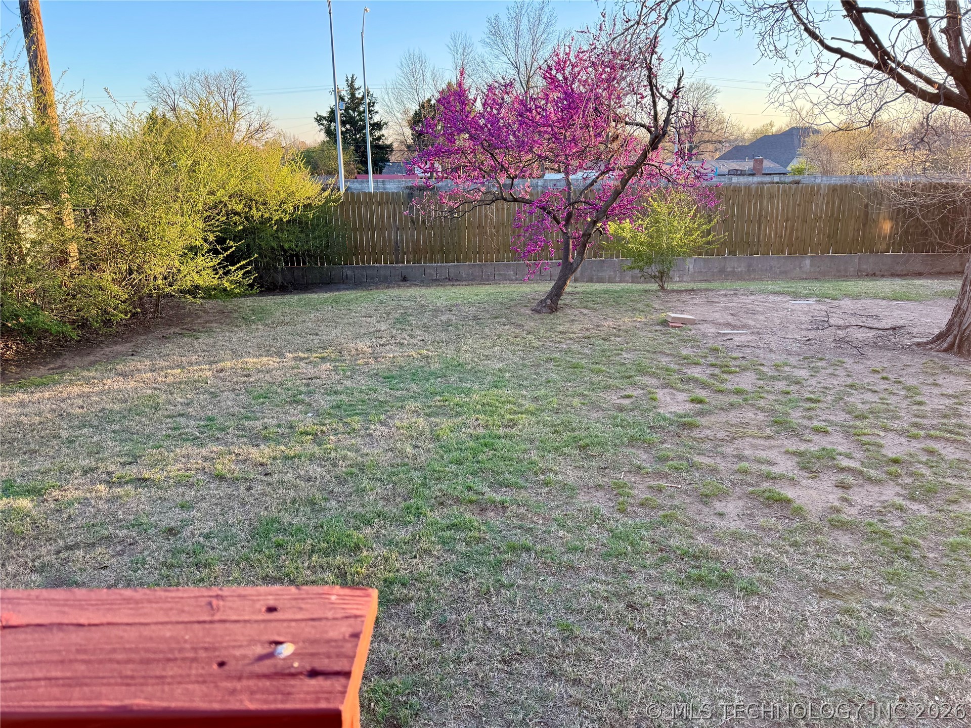 2358 S Delaware Court Property Photo 25
