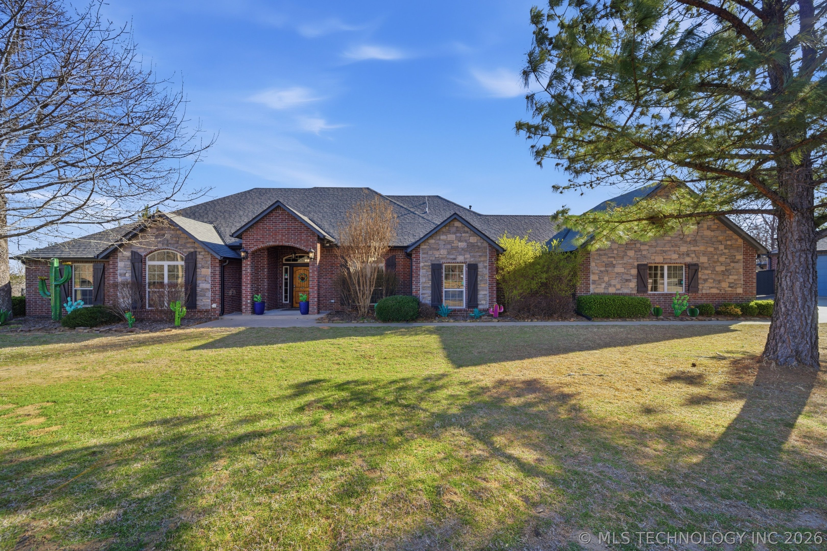 19203 S Champ Johnson Road Property Photo 1