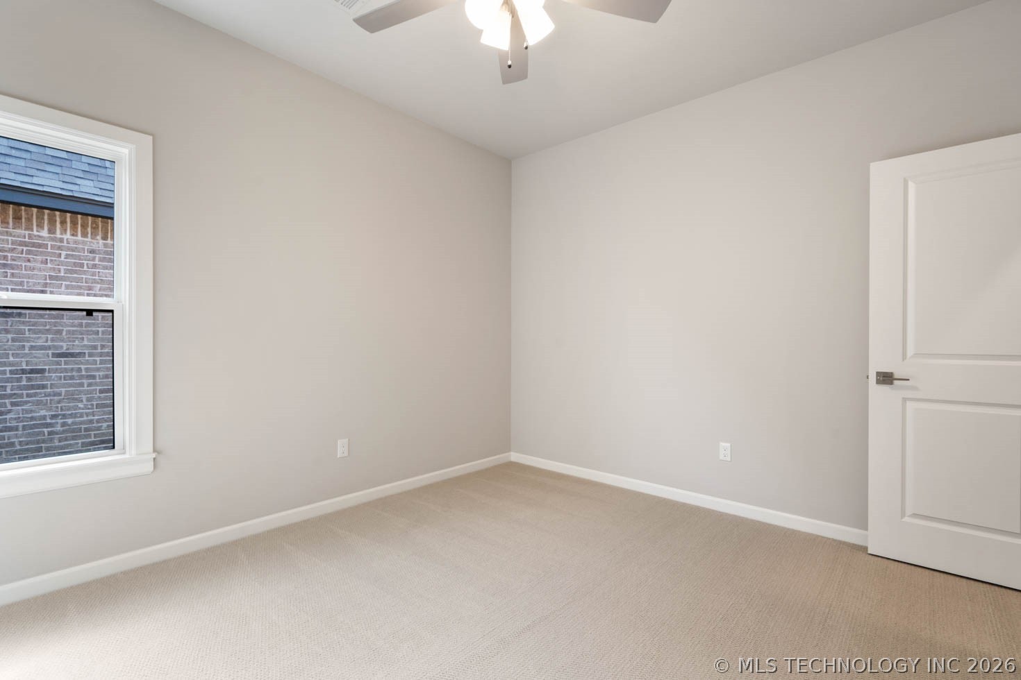 9056 E 62nd Place S Property Photo 5