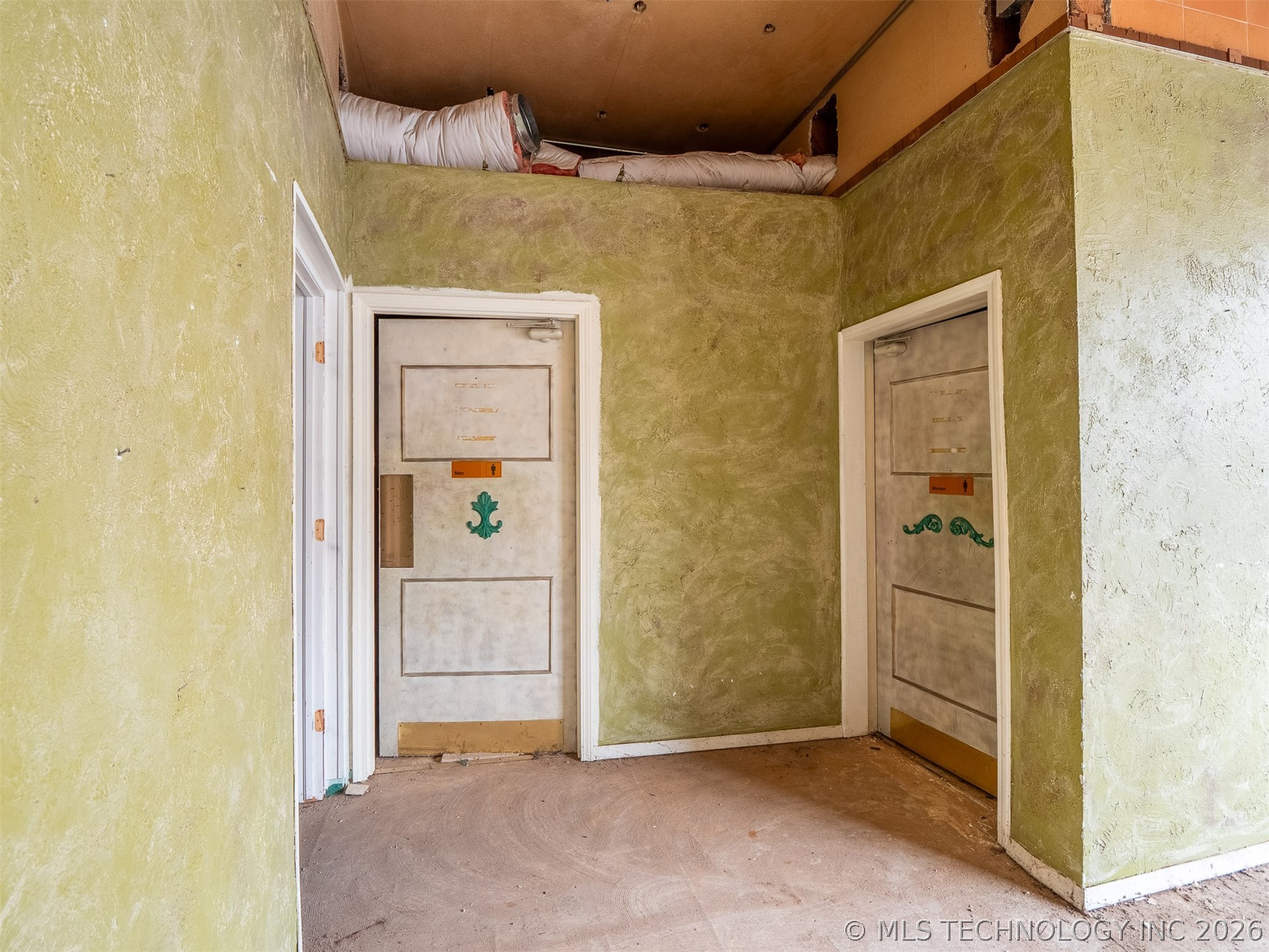 212 E Choctaw Property Photo 19