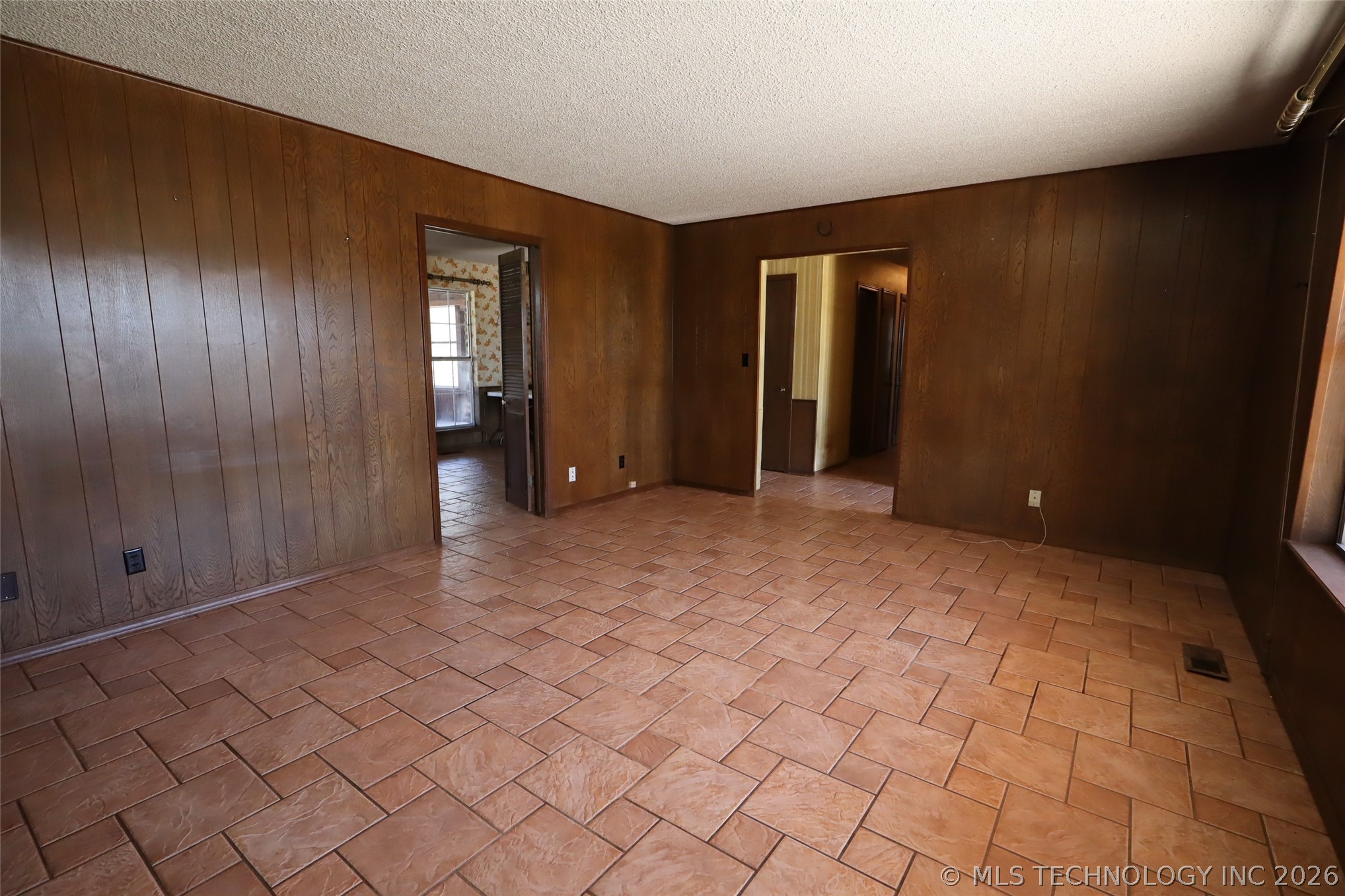 32656 S 4320 Road Property Photo 18