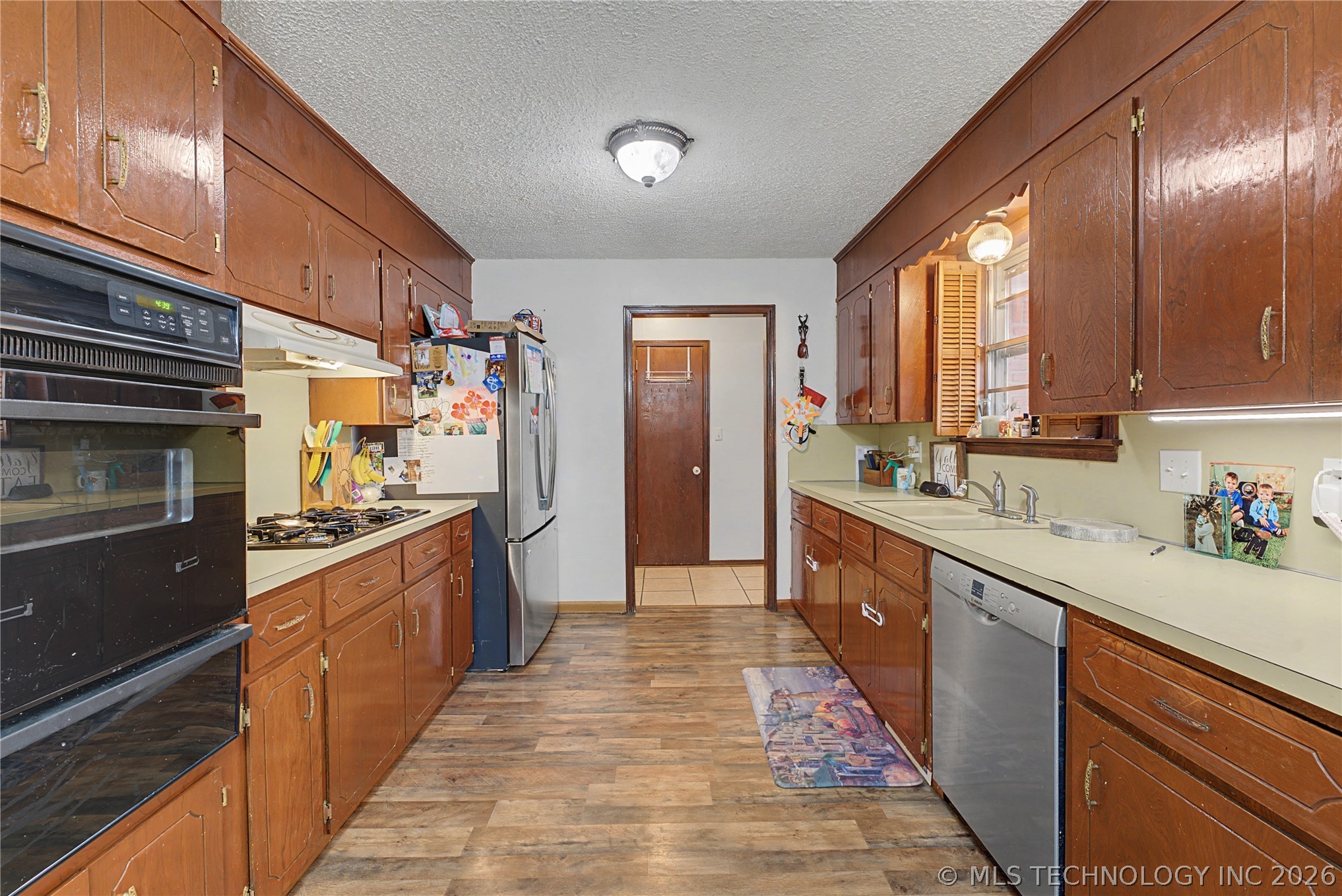 14131 N 100th Avenue E Property Photo 8