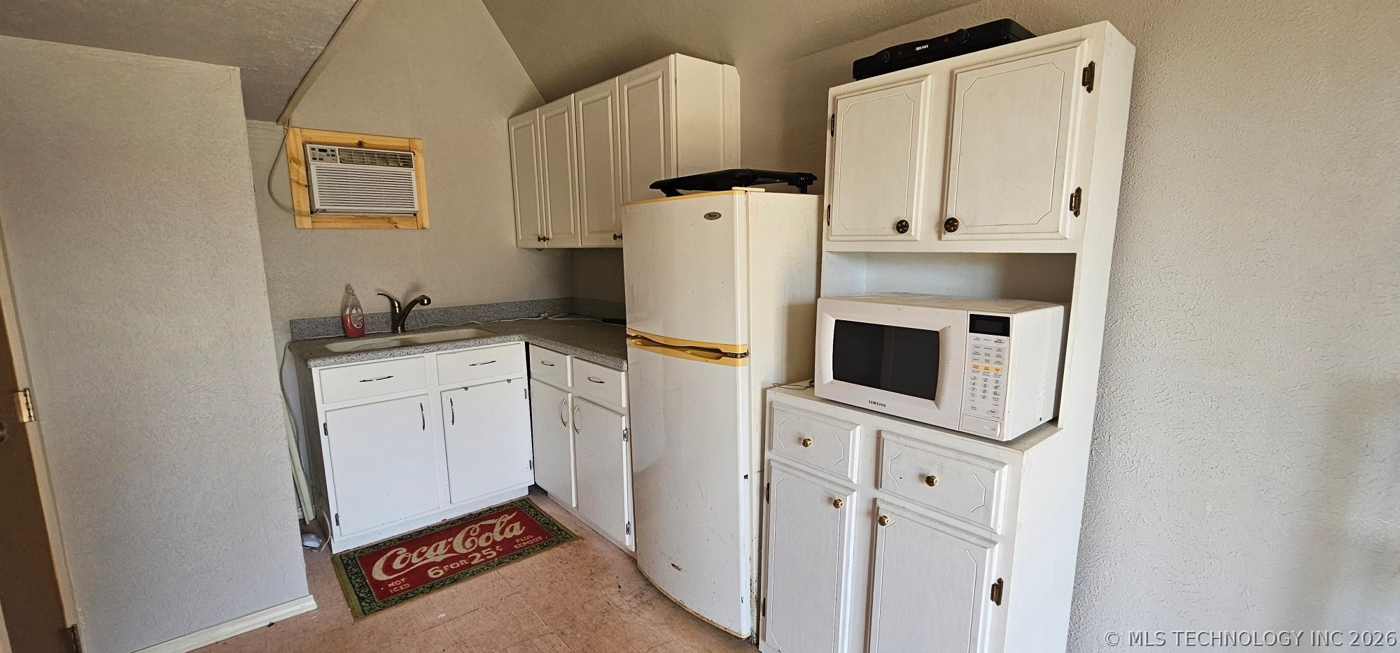 35853 S Cherokee Drive Property Photo 23