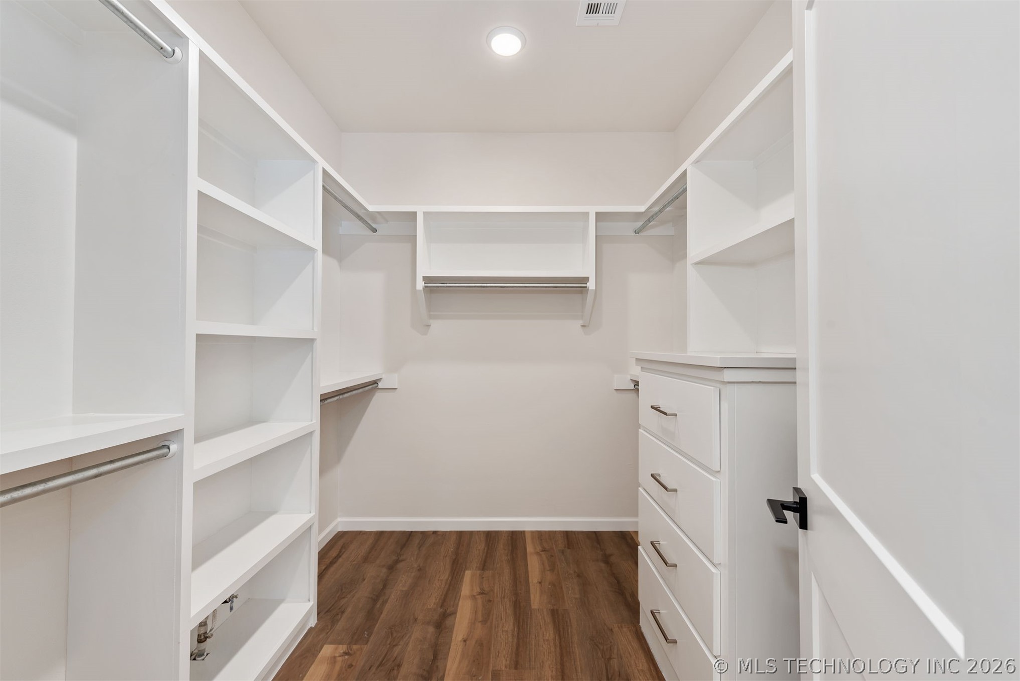 1123 S Delaware Place Property Photo 17