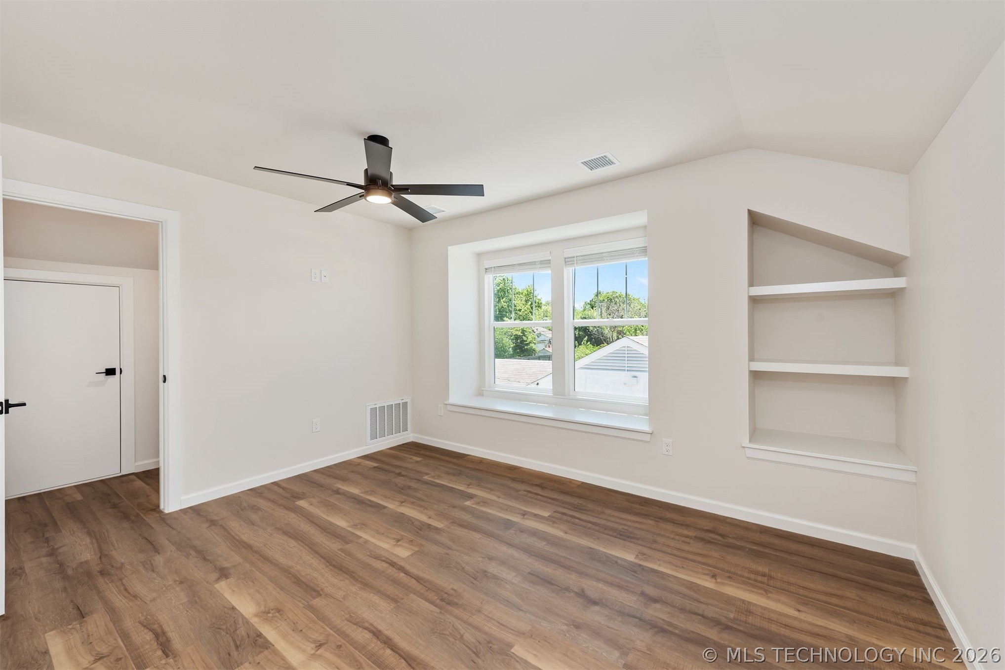 1123 S Delaware Place Property Photo 22