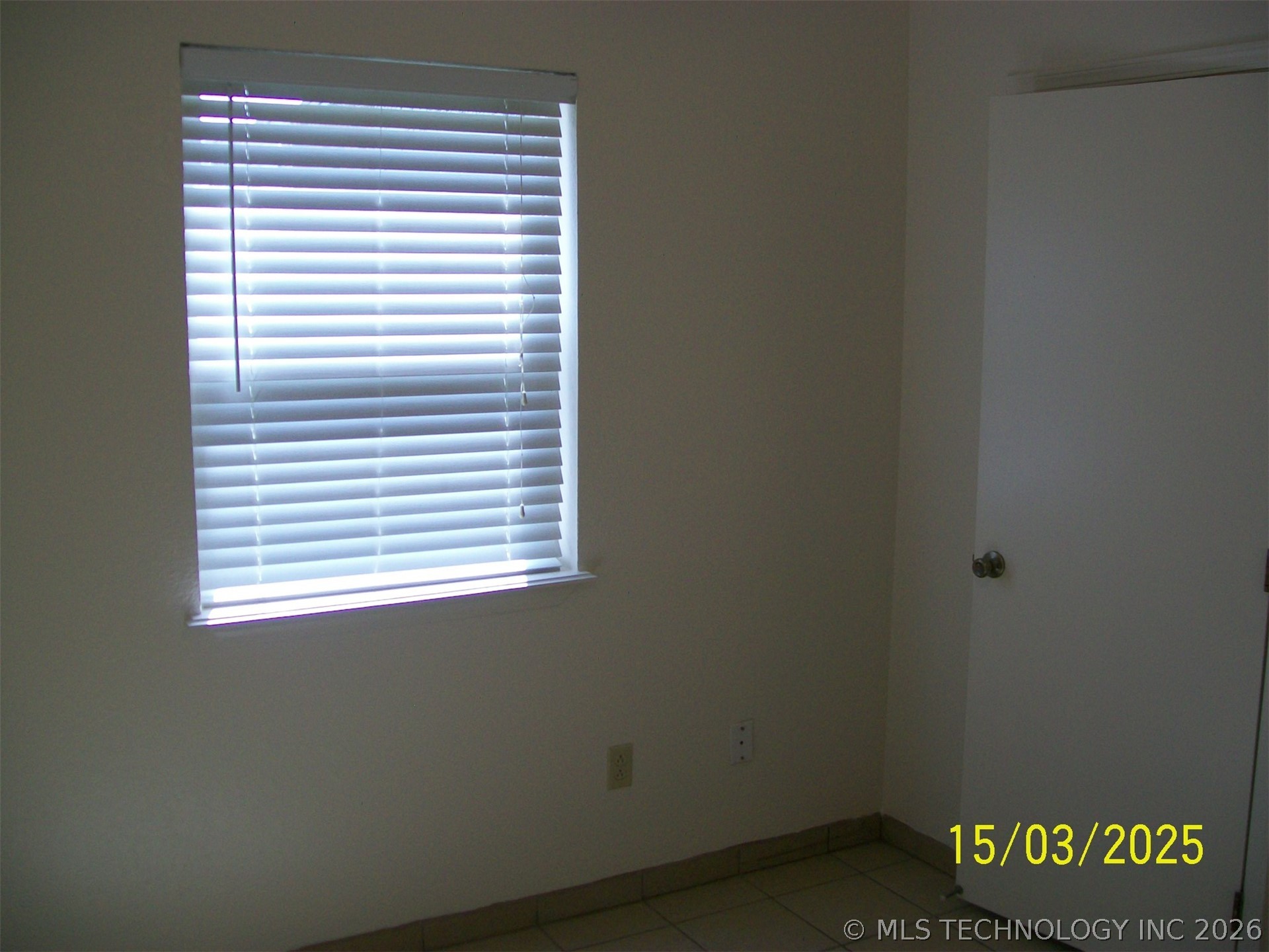 303 Willow Street Property Photo 7