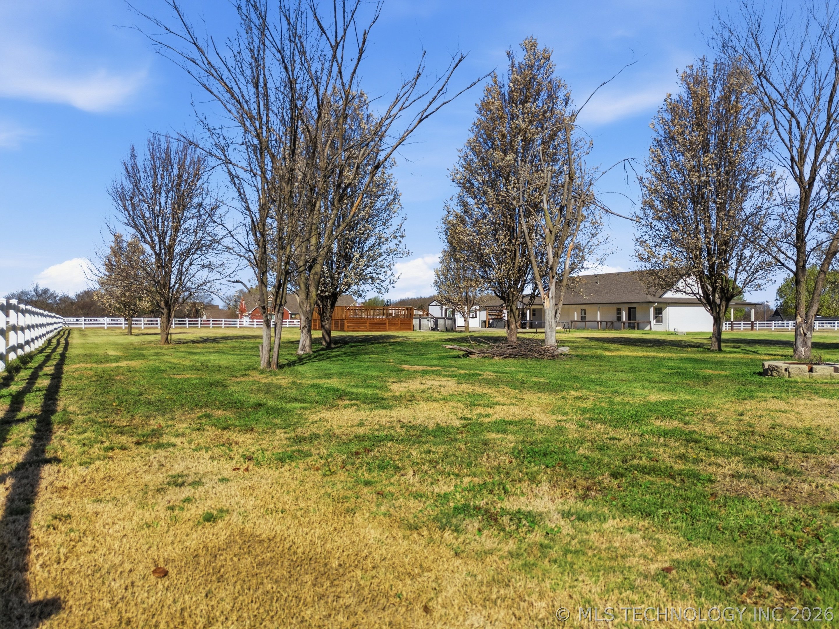 16921 Elm Lane Property Photo 28