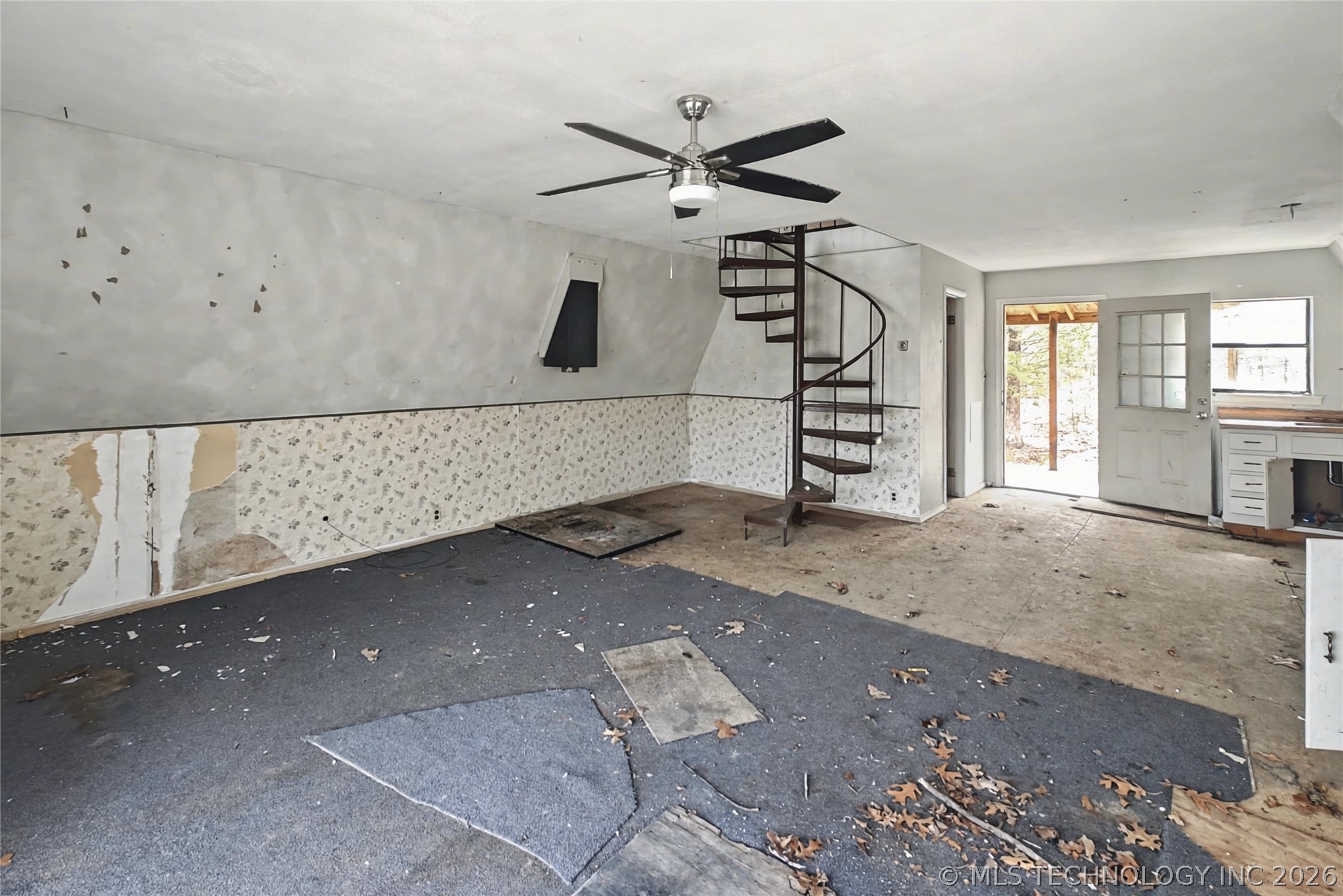 15841 W Flint Rock Road Property Photo 6