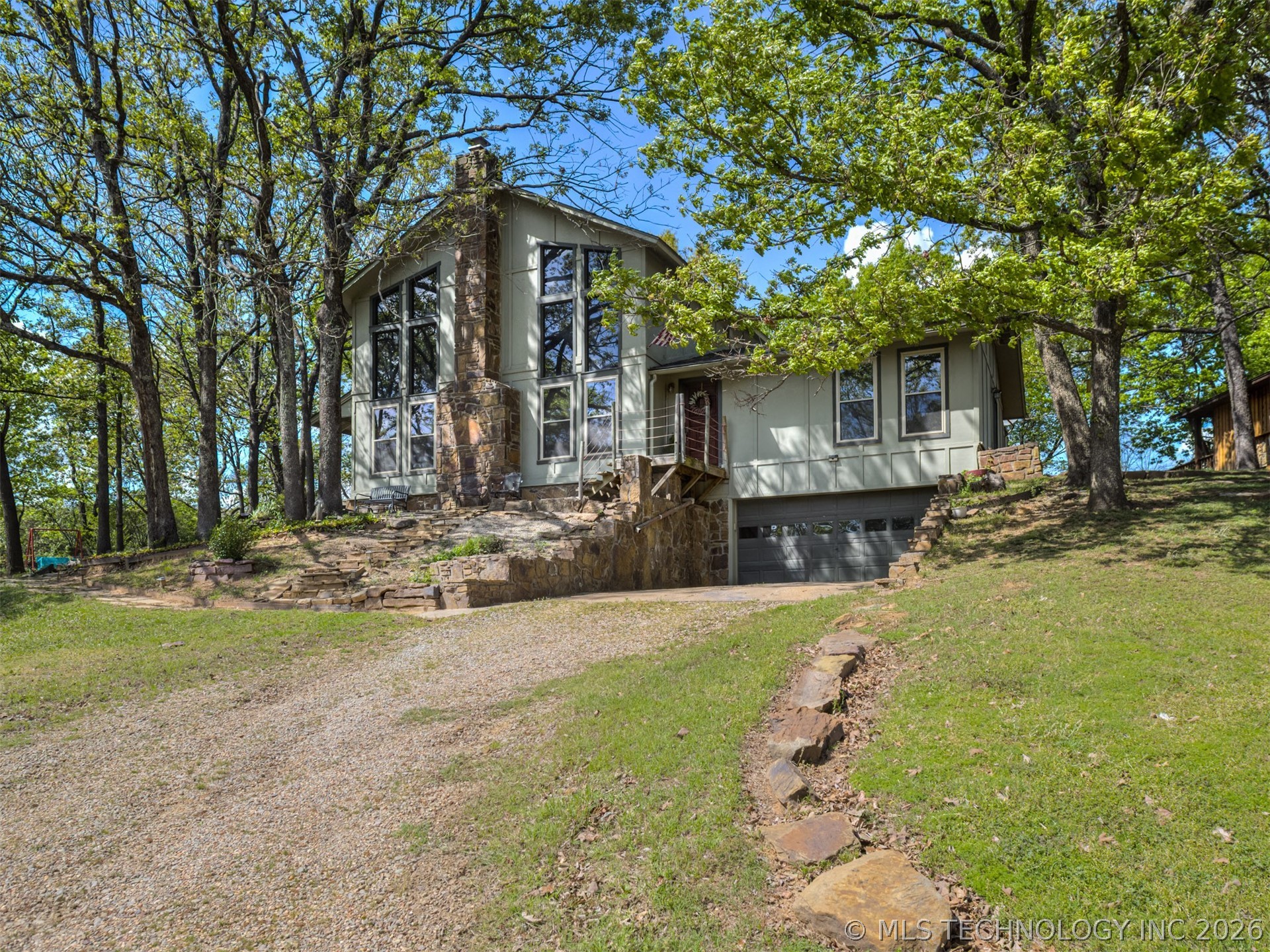 110390 S 4183 Property Photo 5