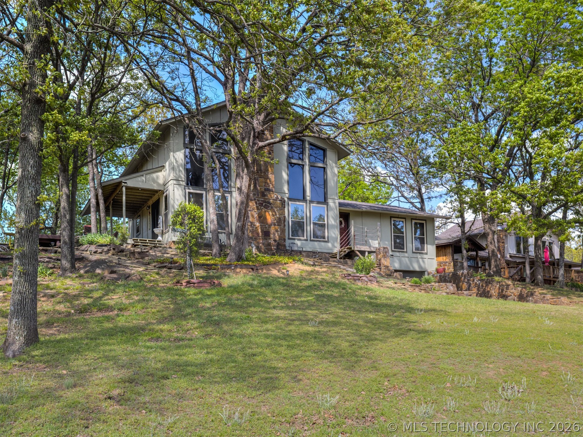 110390 S 4183 Property Photo 6