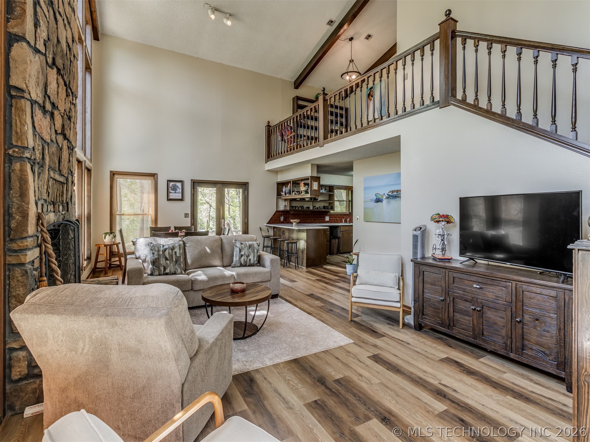 110390 S 4183 Property Photo 11