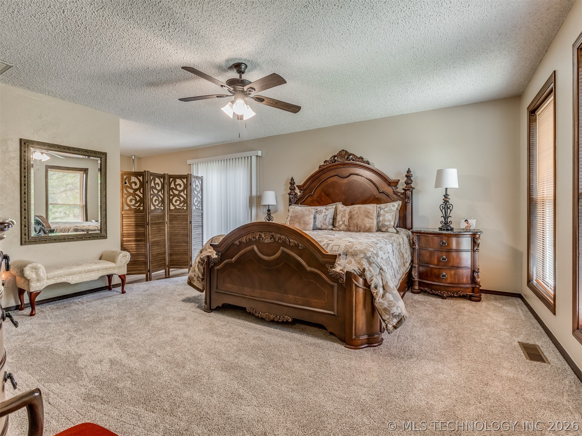 110390 S 4183 Property Photo 23